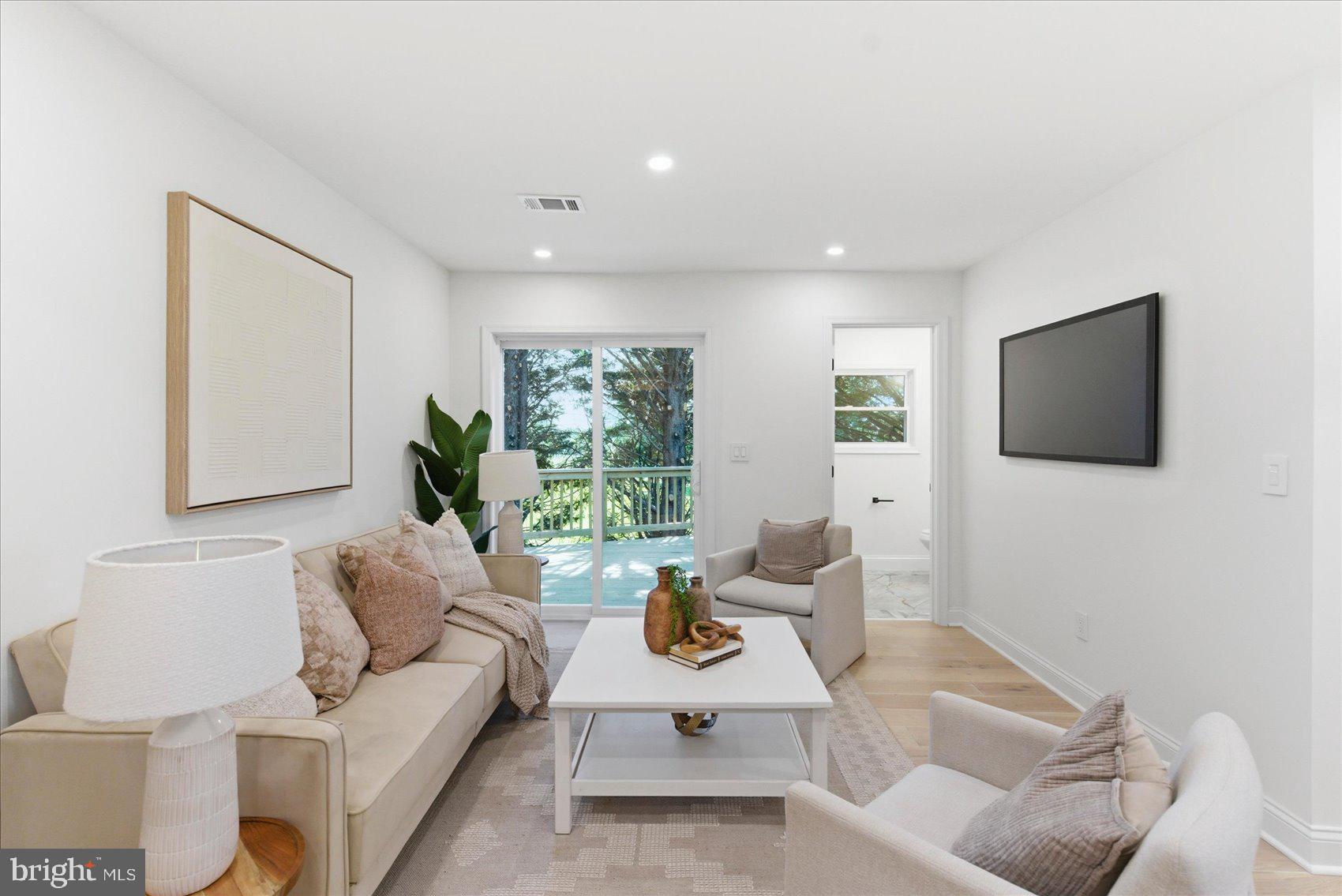 PHOENIX - Residential