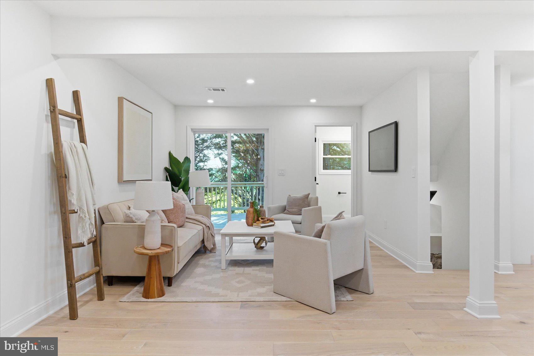 PHOENIX - Residential