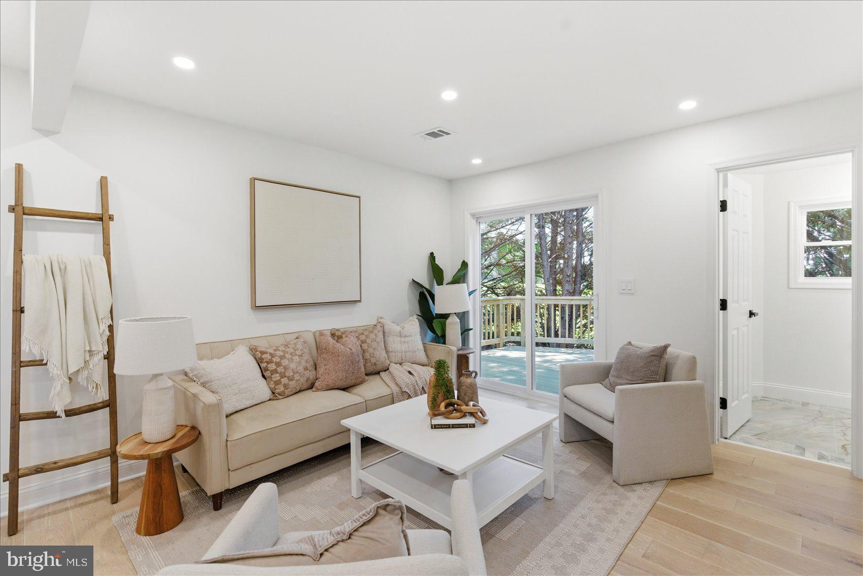 PHOENIX - Residential