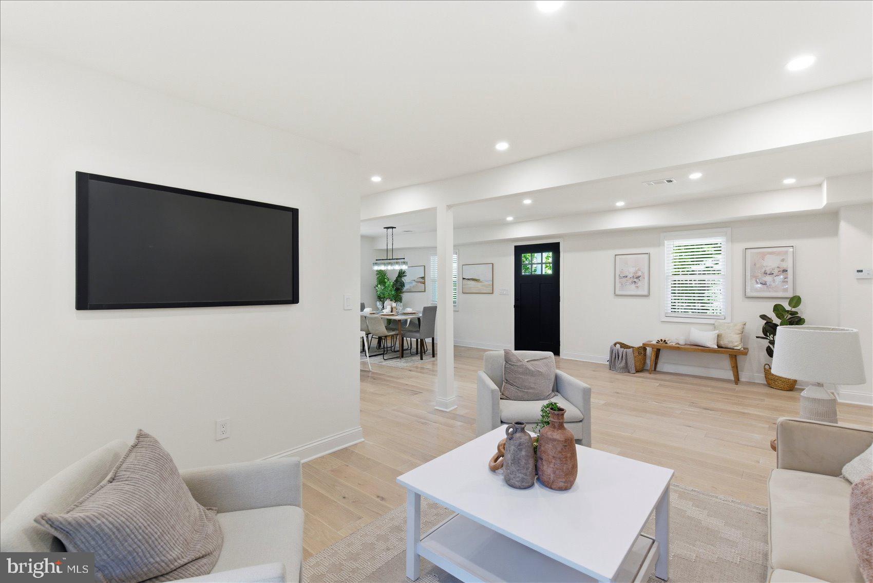 PHOENIX - Residential