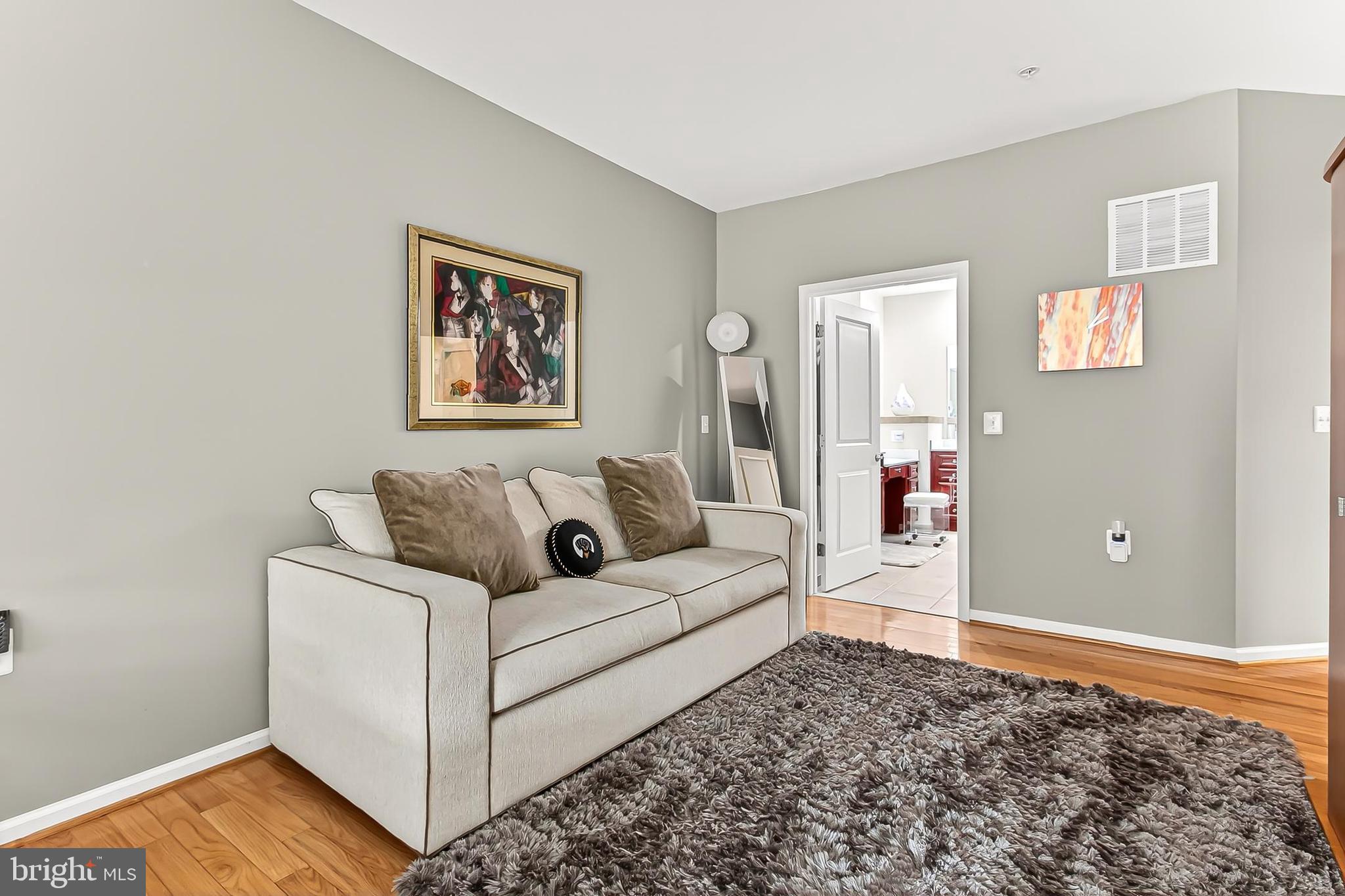 WORMANS MILL - Residential