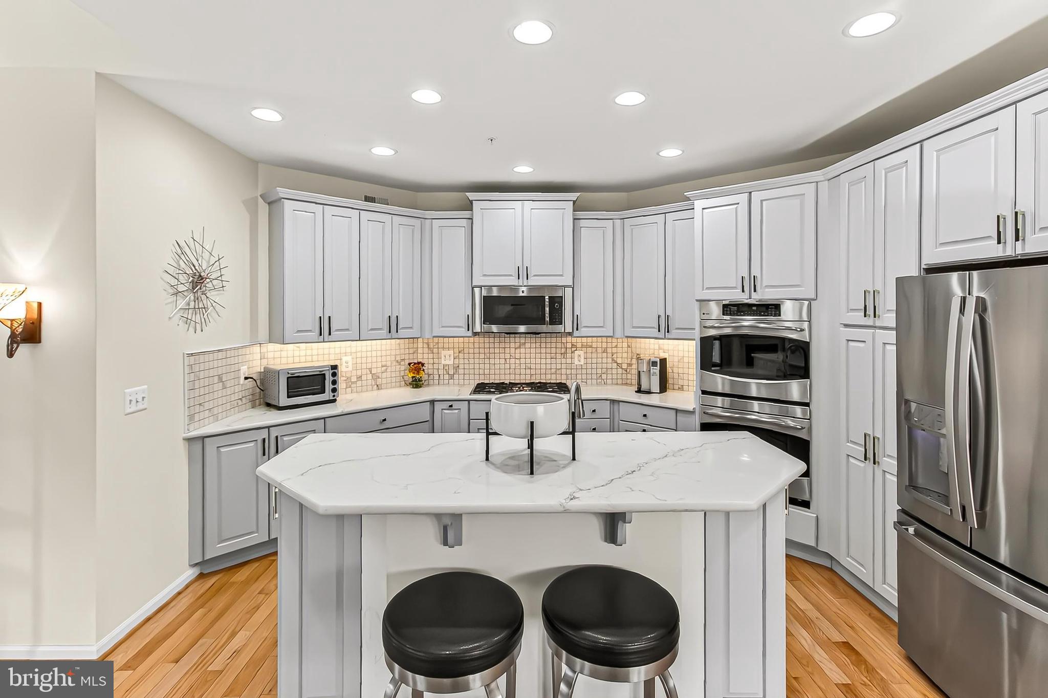 WORMANS MILL - Residential