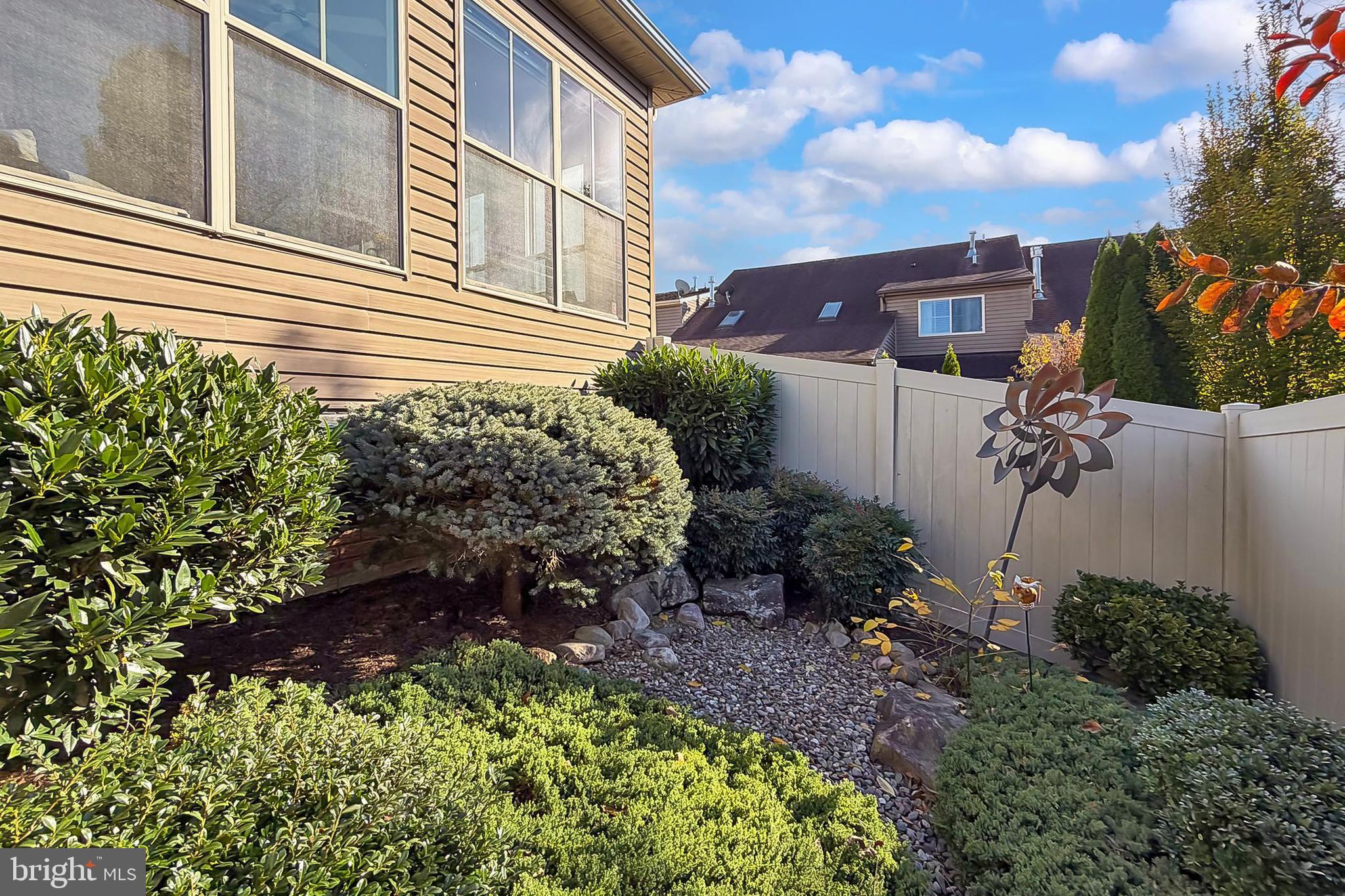 WORMANS MILL - Residential