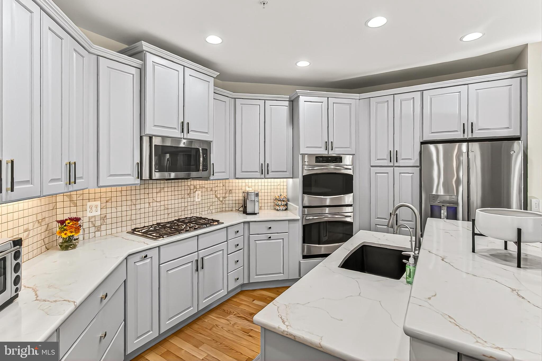 WORMANS MILL - Residential