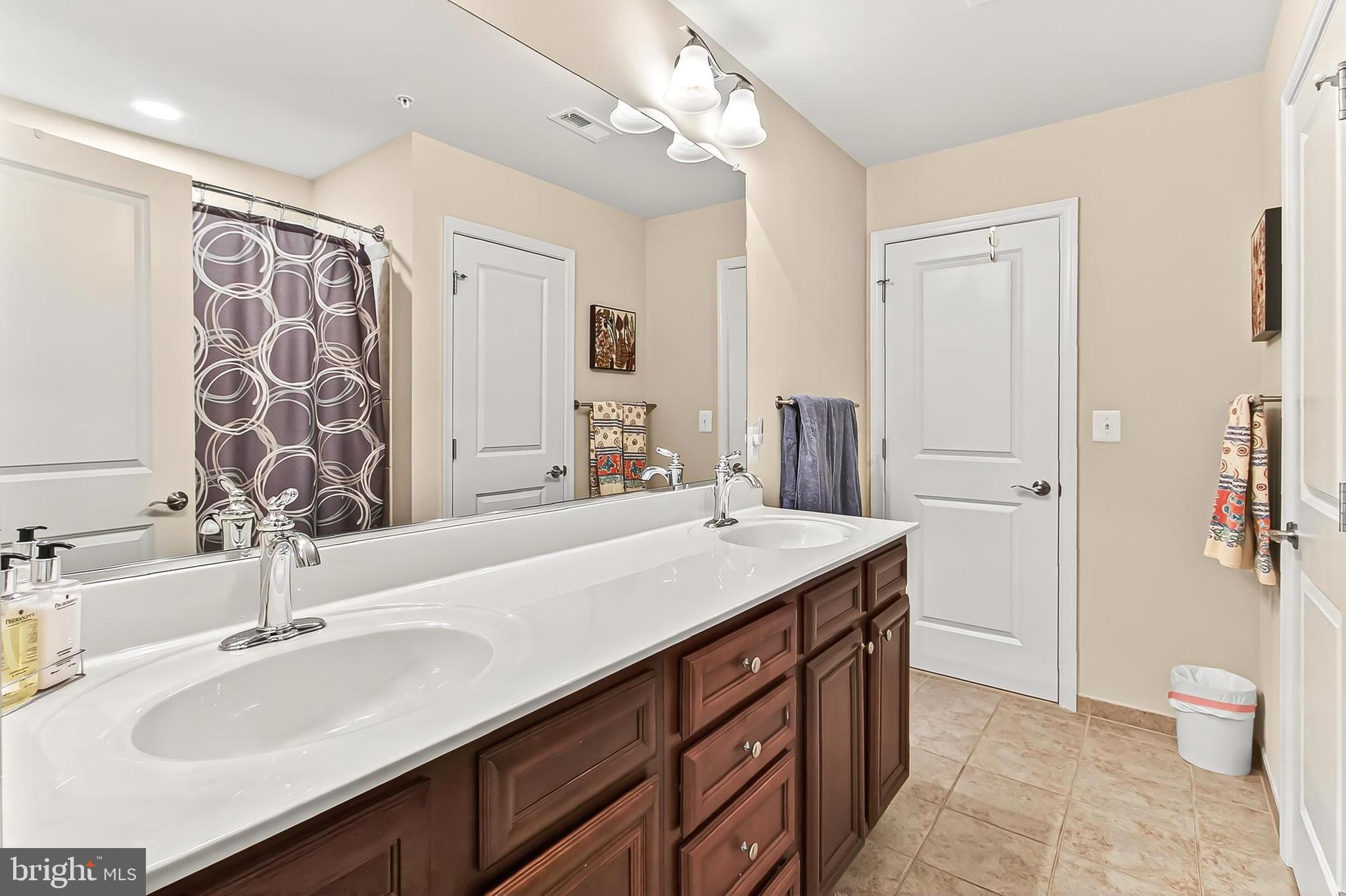 WORMANS MILL - Residential