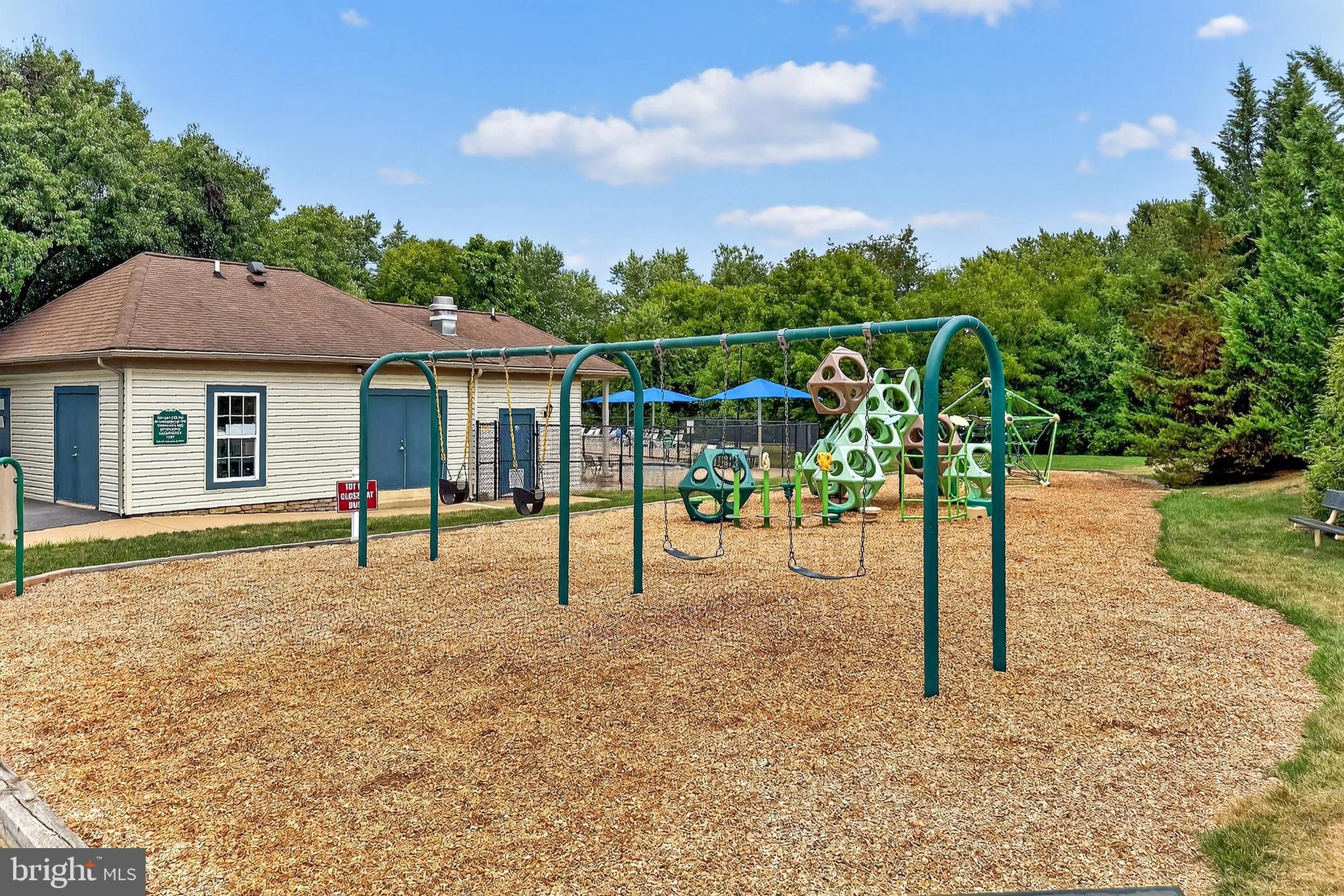 WORMANS MILL - Residential