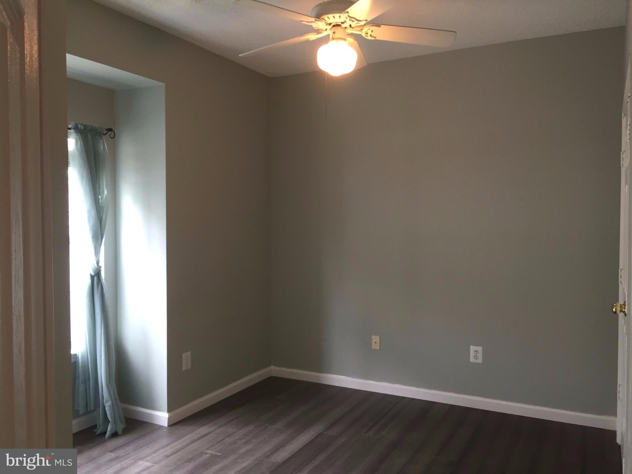 EDGEWATER AT TOWN CENTER - Residential Lease