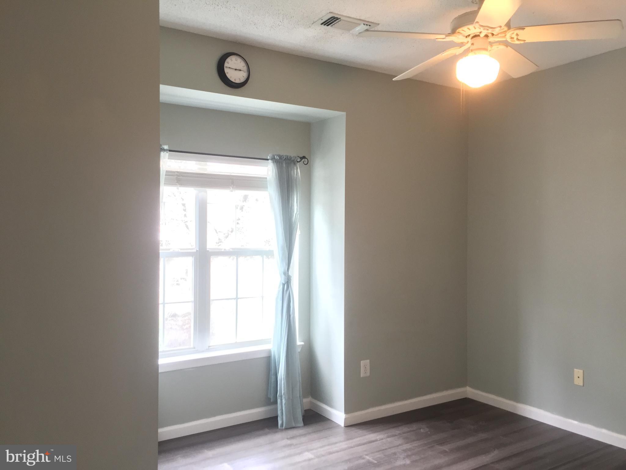 EDGEWATER AT TOWN CENTER - Residential Lease