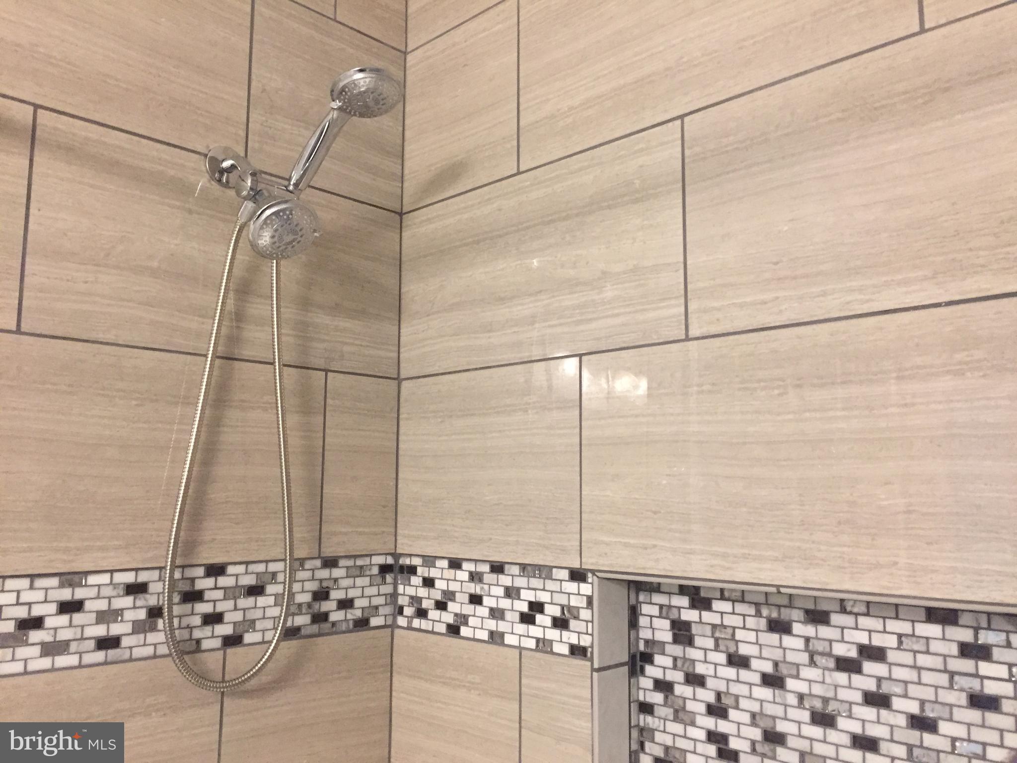 EDGEWATER AT TOWN CENTER - Residential Lease