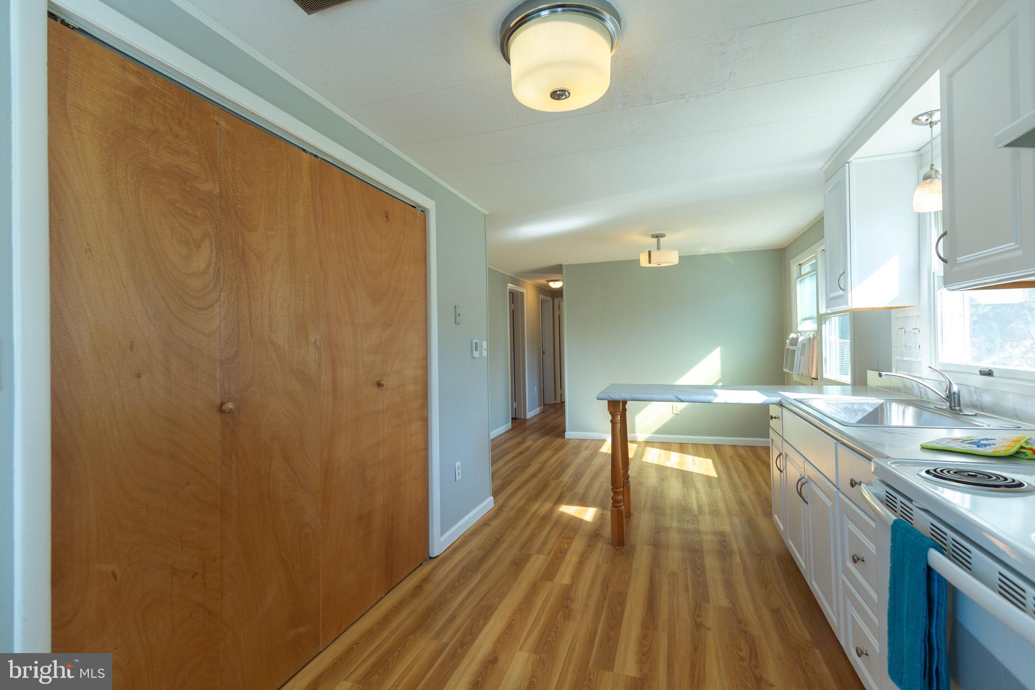 WALNUT GROVE - Residential Lease