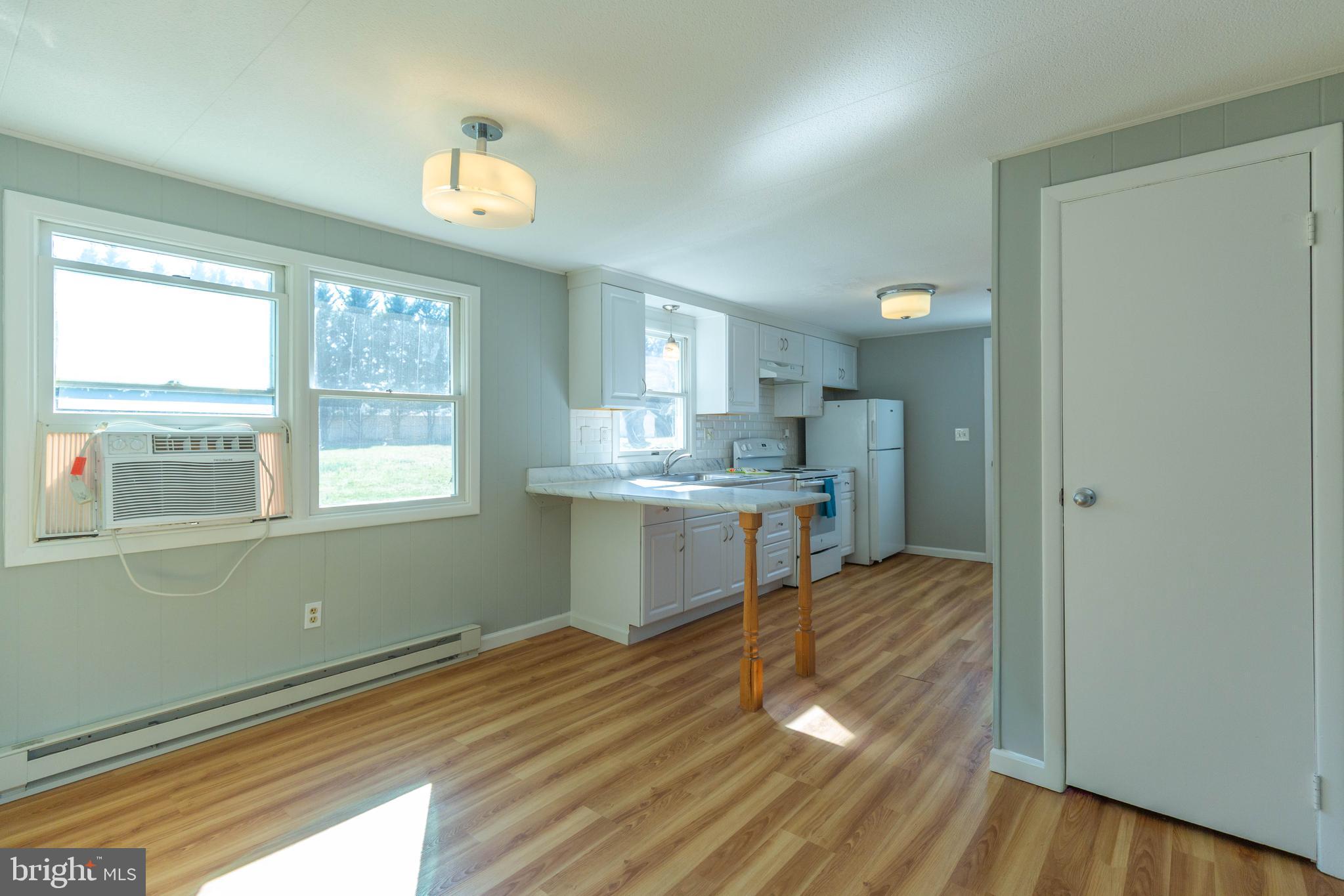 WALNUT GROVE - Residential Lease