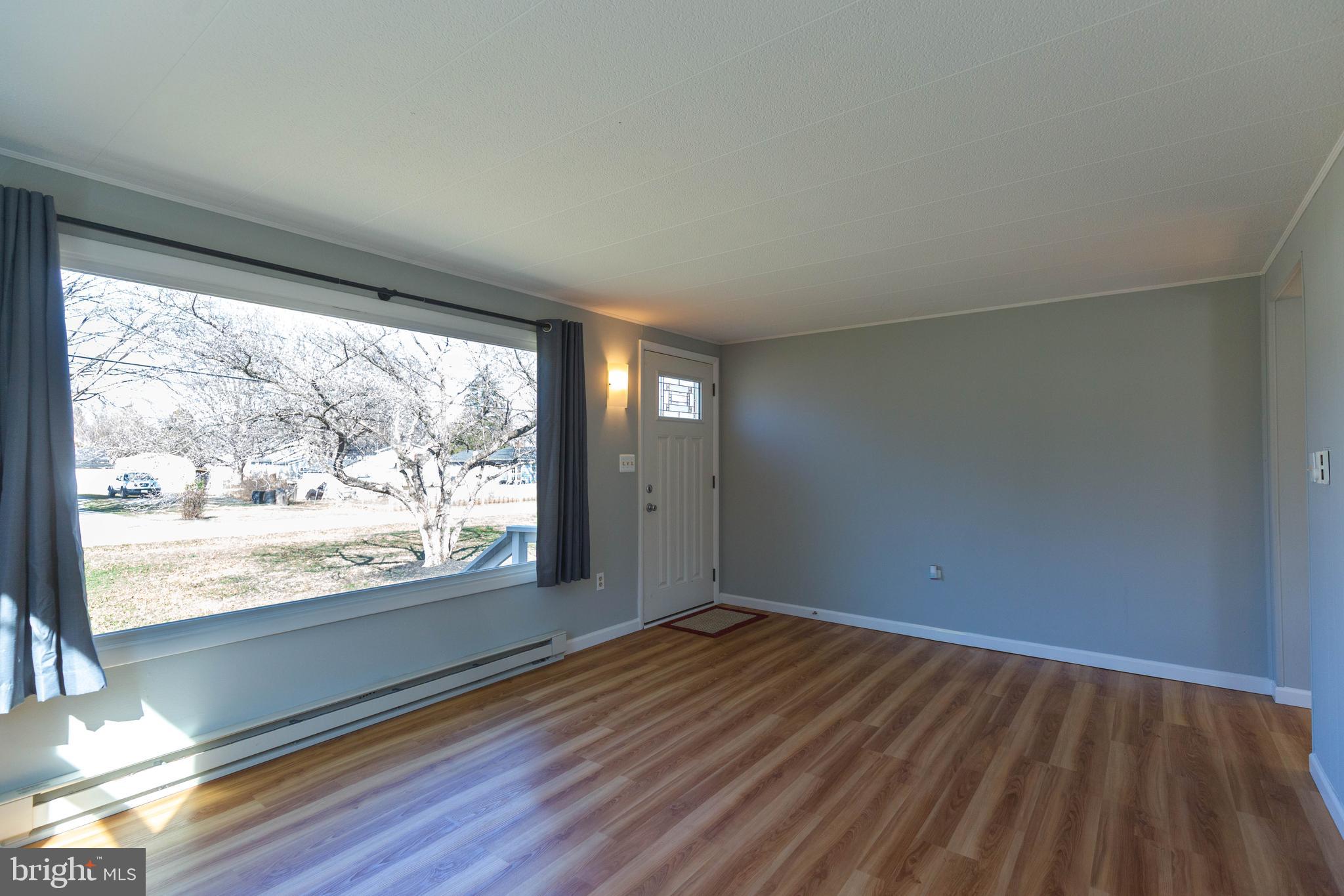 WALNUT GROVE - Residential Lease