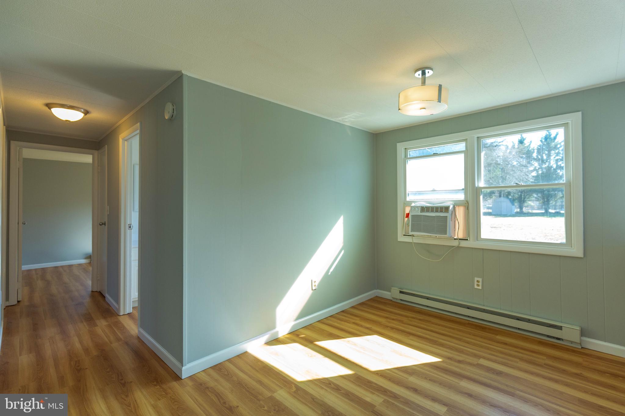 WALNUT GROVE - Residential Lease