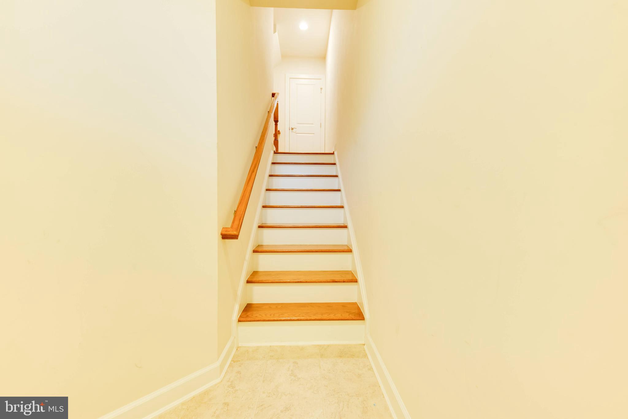 5255 STREAM BANK LANE