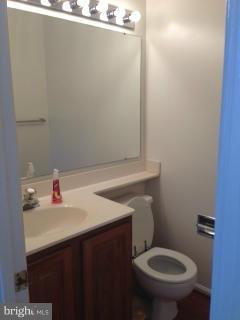 CENTREVILLE GREEN - Residential Lease