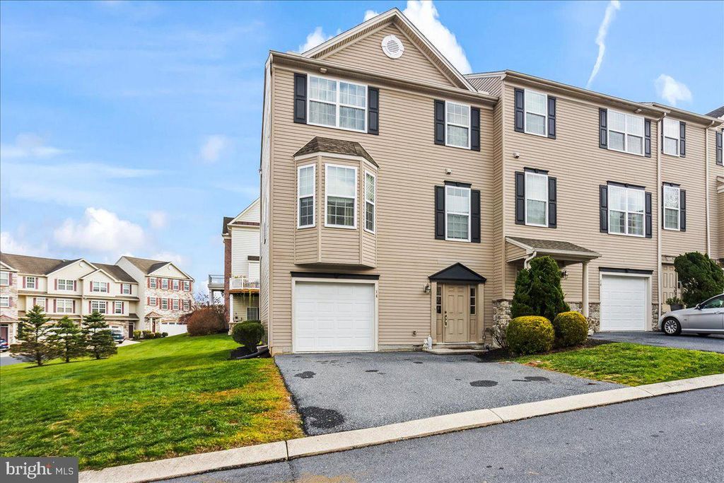 Photo of 14 Indiana Circle, LEMOYNE, PA 17043 (MLS # PACB2047618)