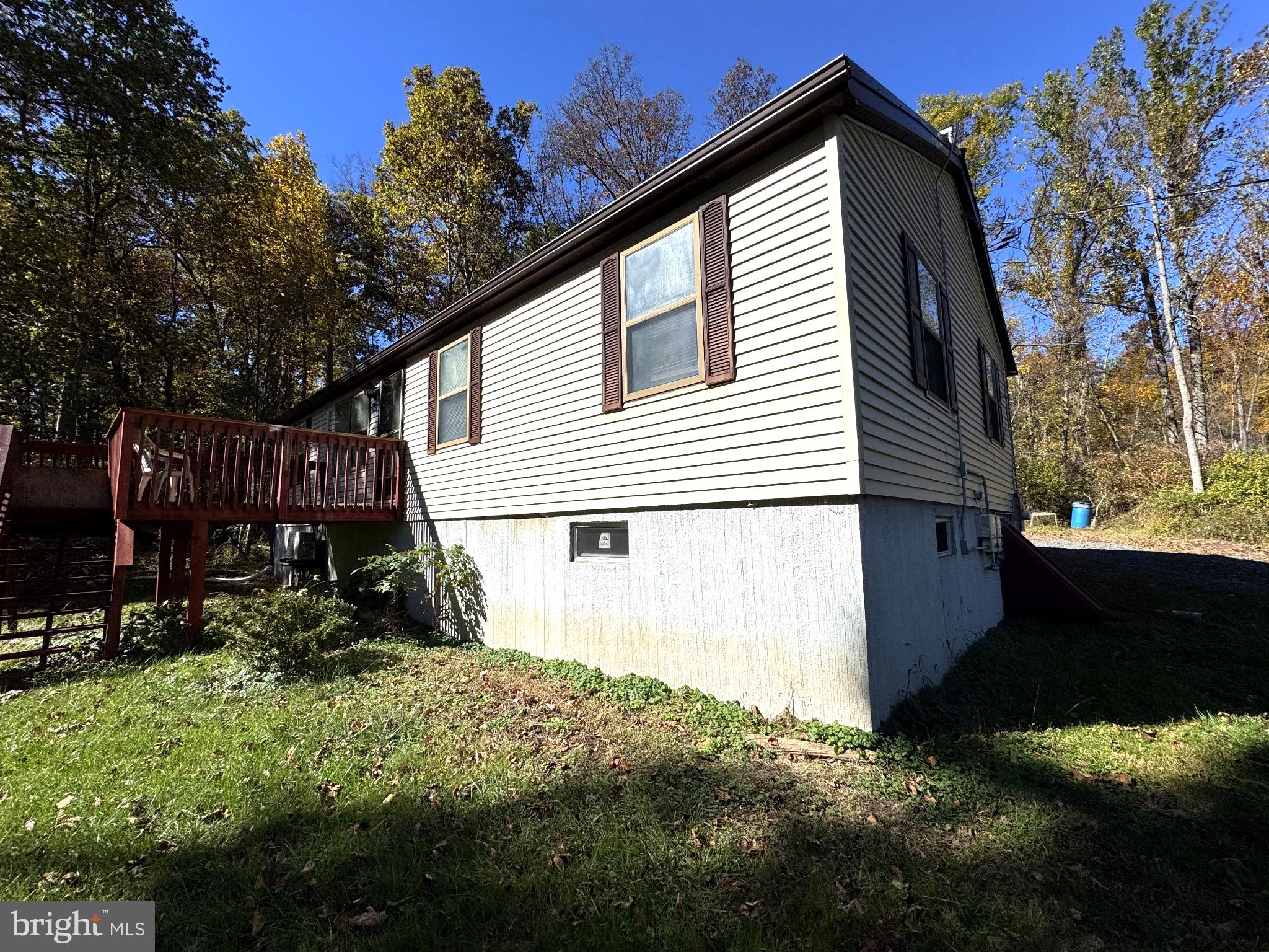 963 BRIDGE WAY