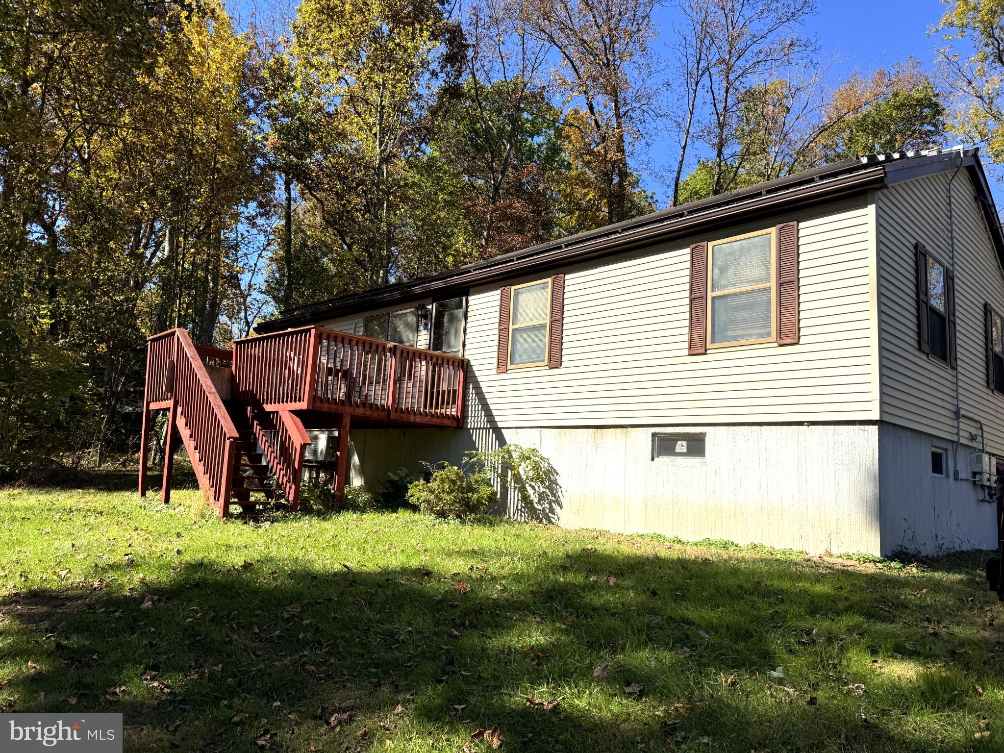 963 BRIDGE WAY