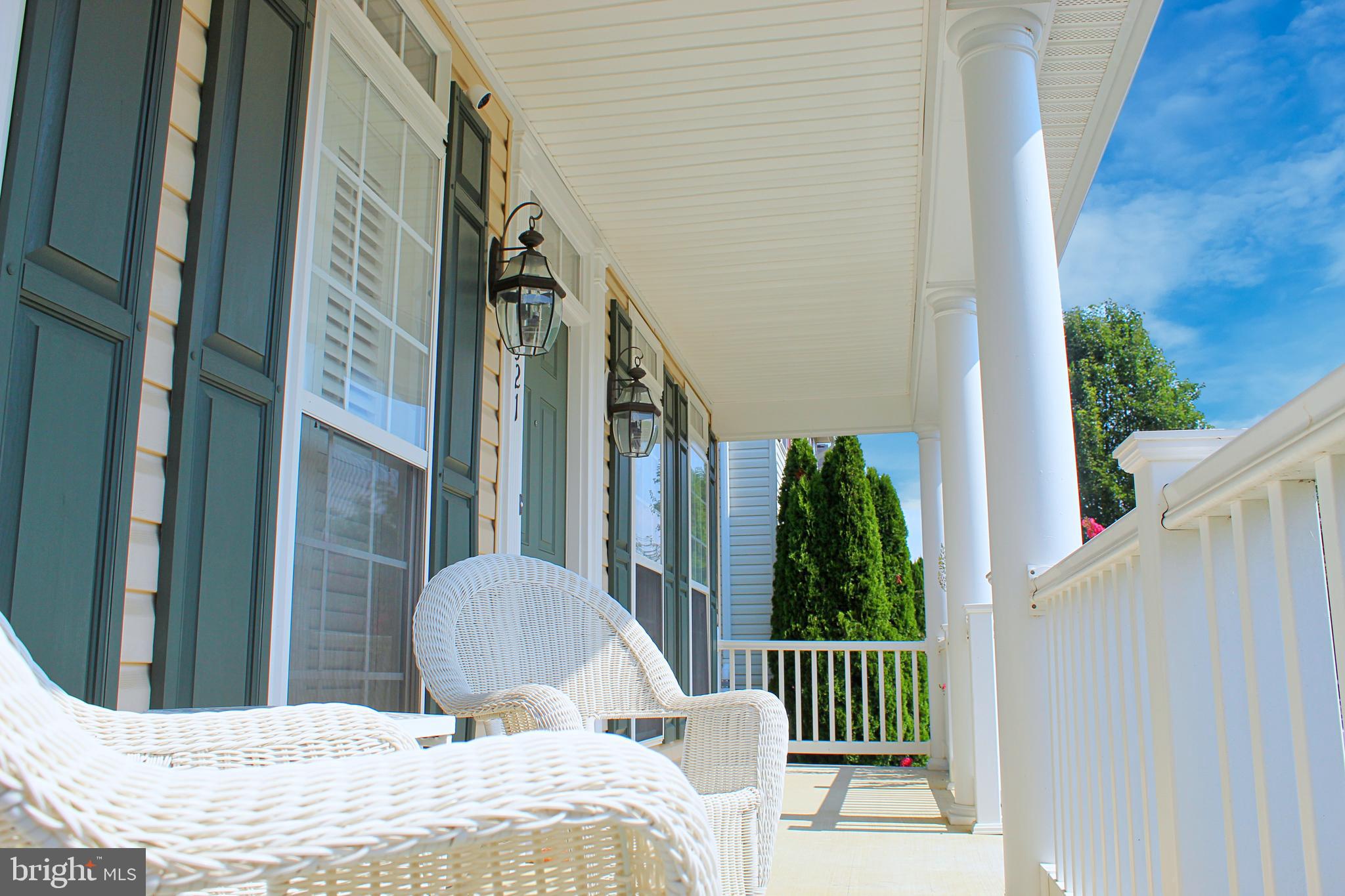 LAKELAND PLACE - Residential