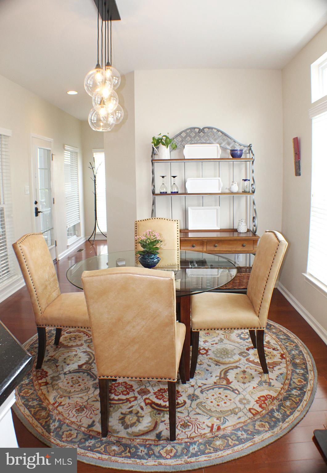 LAKELAND PLACE - Residential