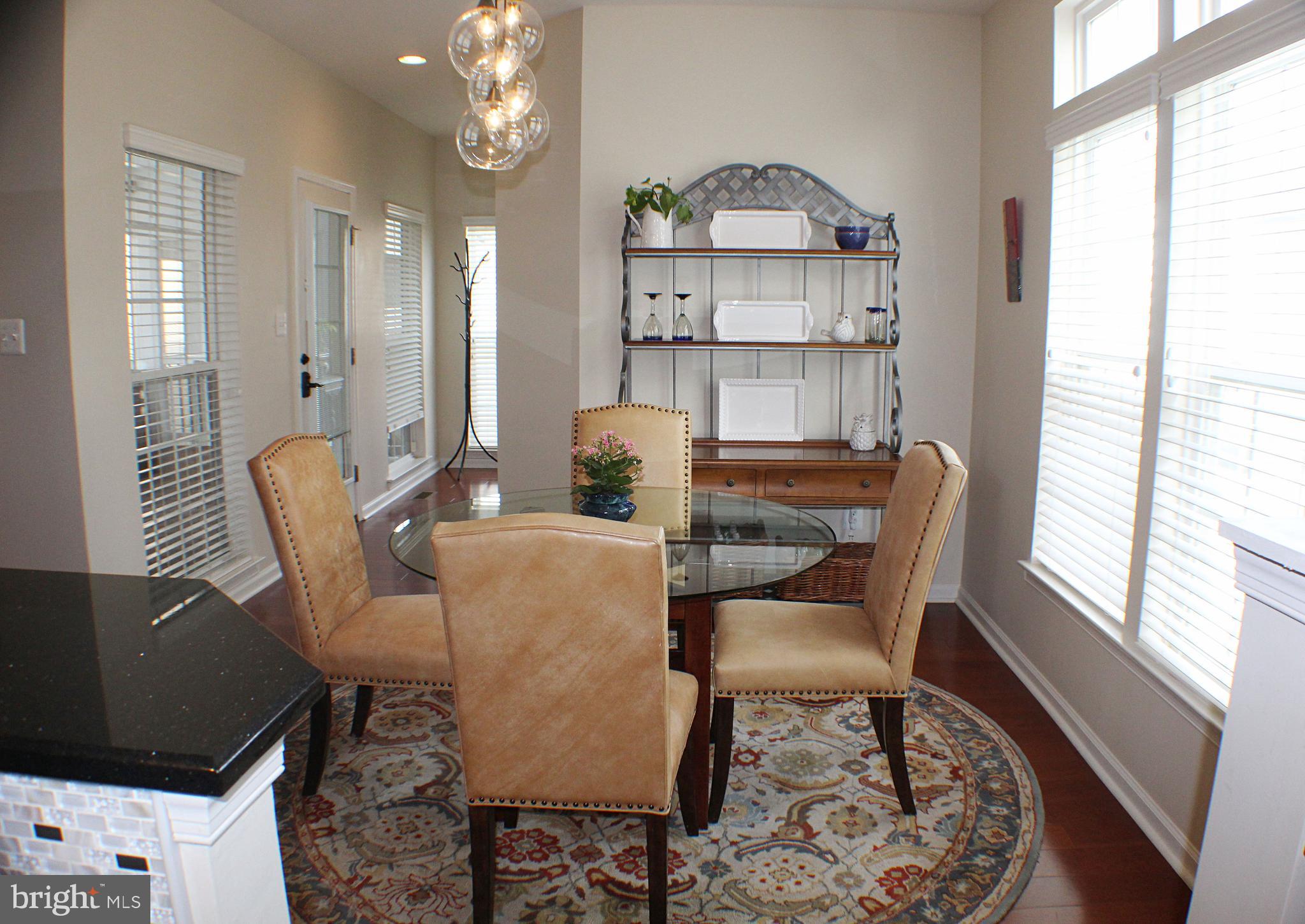 LAKELAND PLACE - Residential