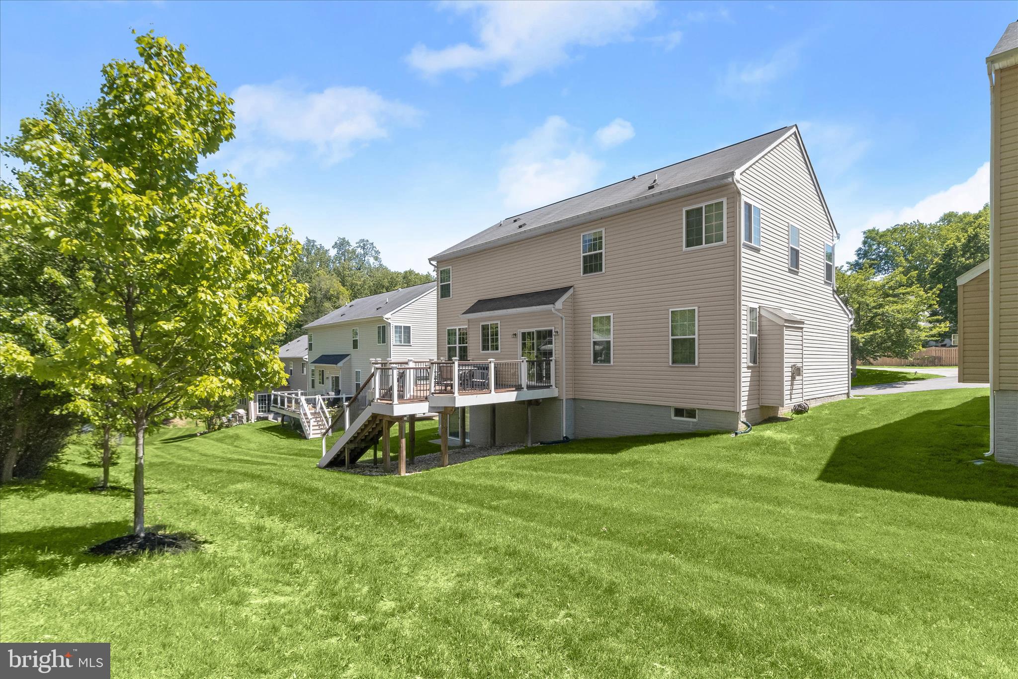 KINGS COVE - Residential