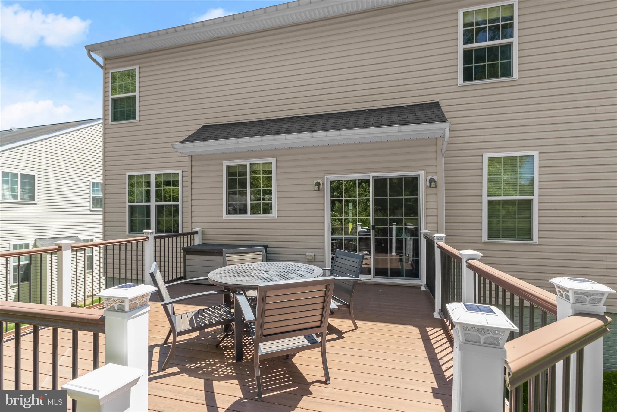 KINGS COVE - Residential