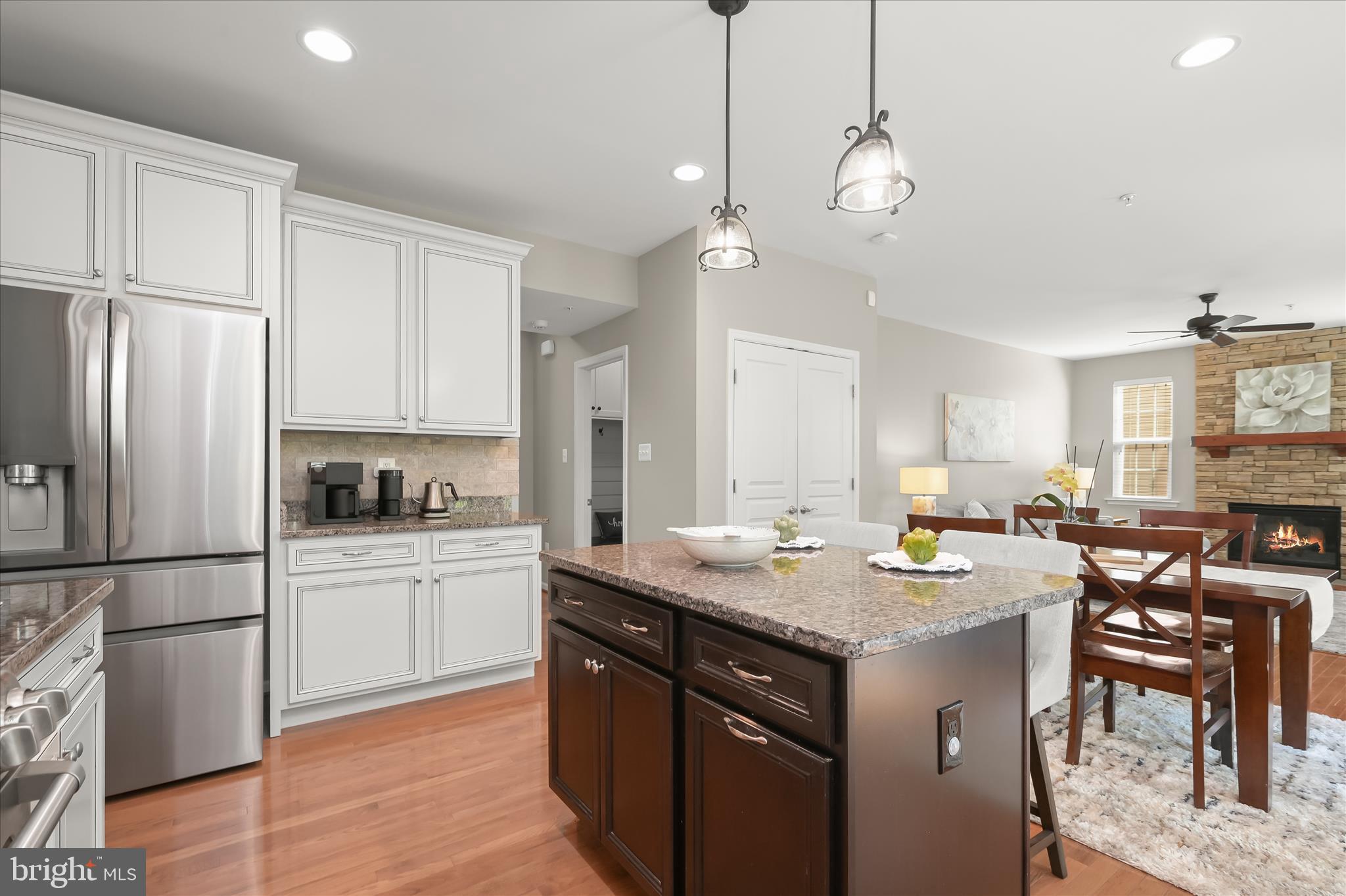 KINGS COVE - Residential