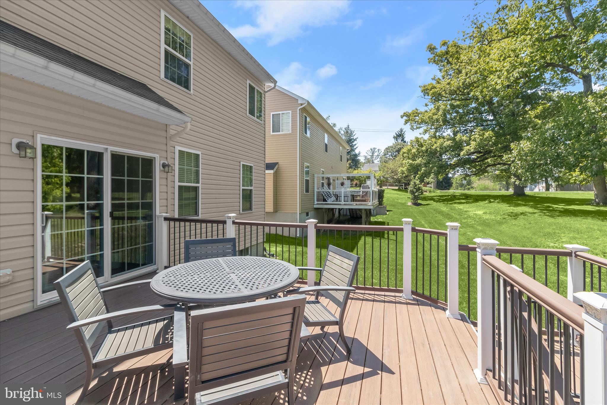 KINGS COVE - Residential