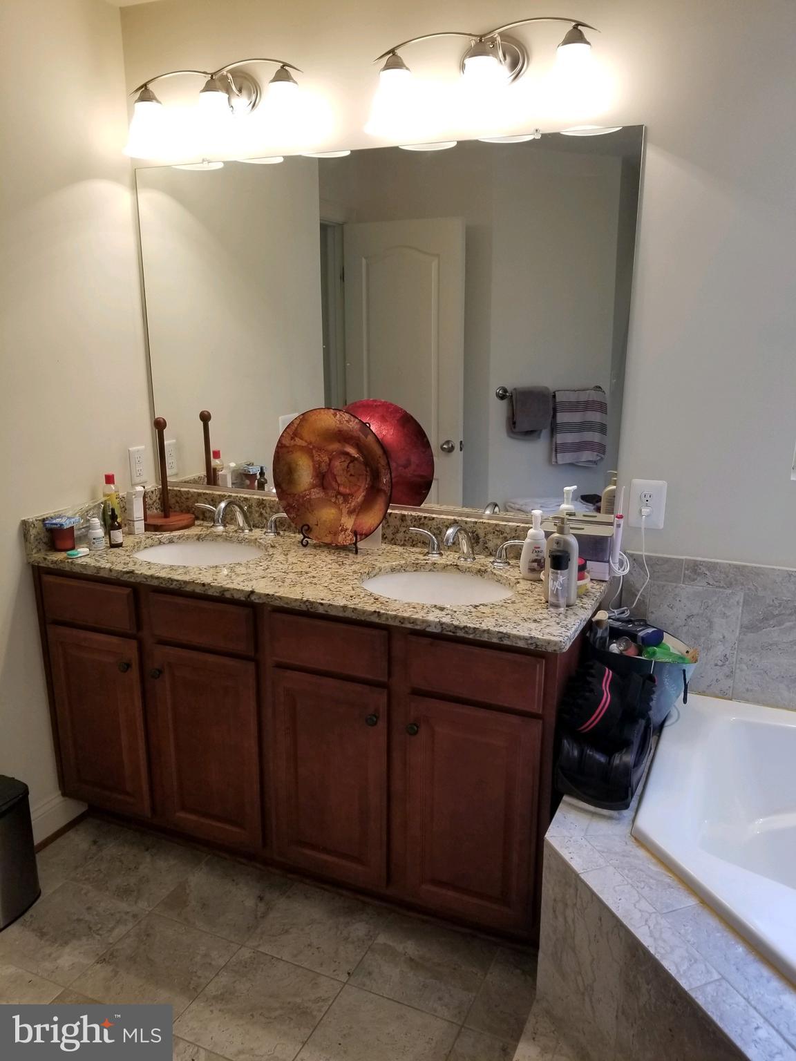 RIDGEVIEW - Residential