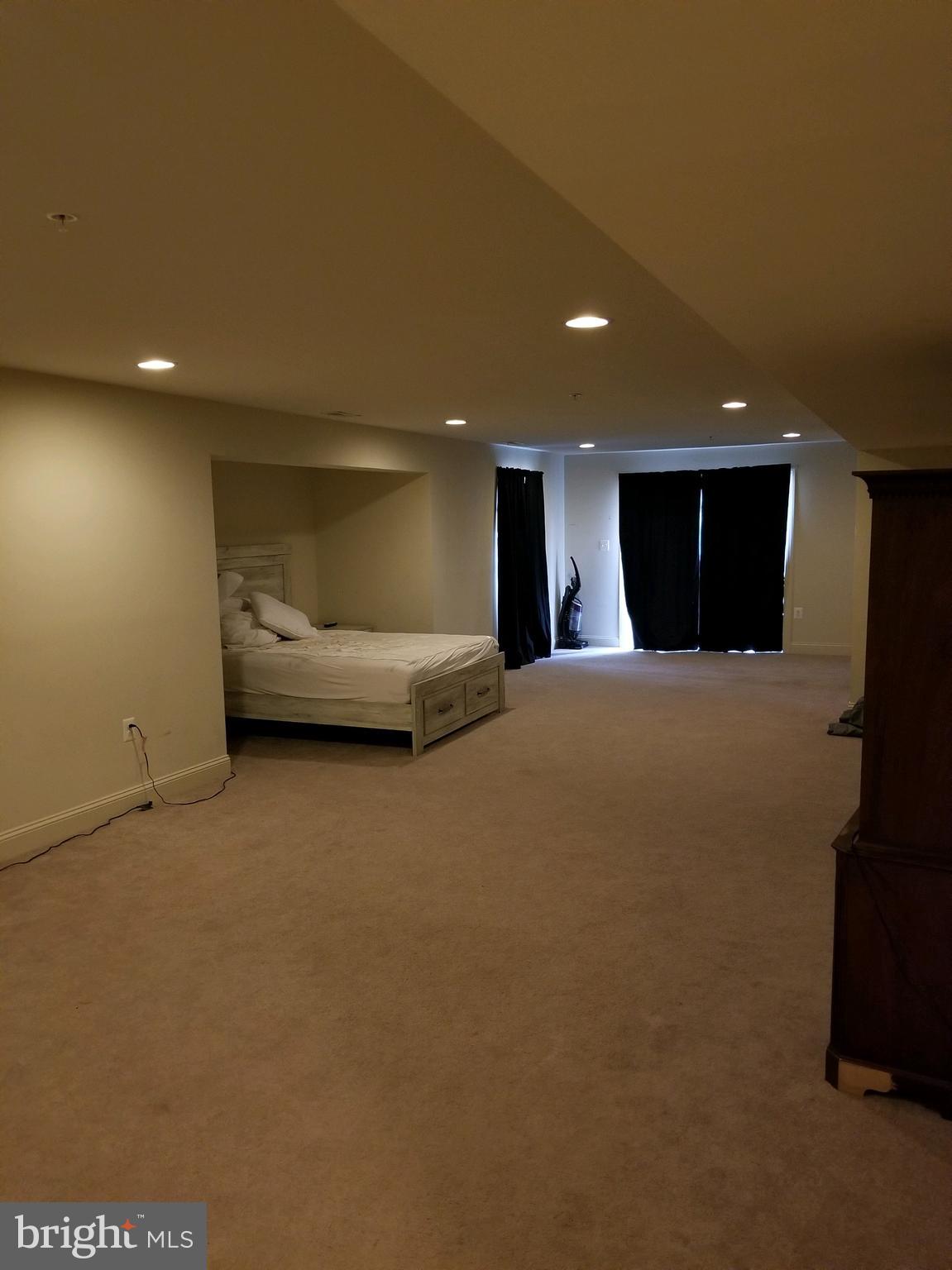 RIDGEVIEW - Residential