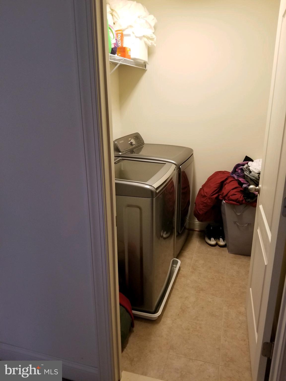 RIDGEVIEW - Residential