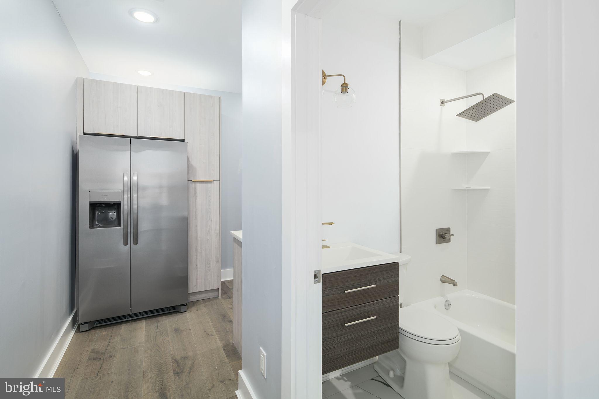 GRADUATE HOSPITAL - Residential Lease