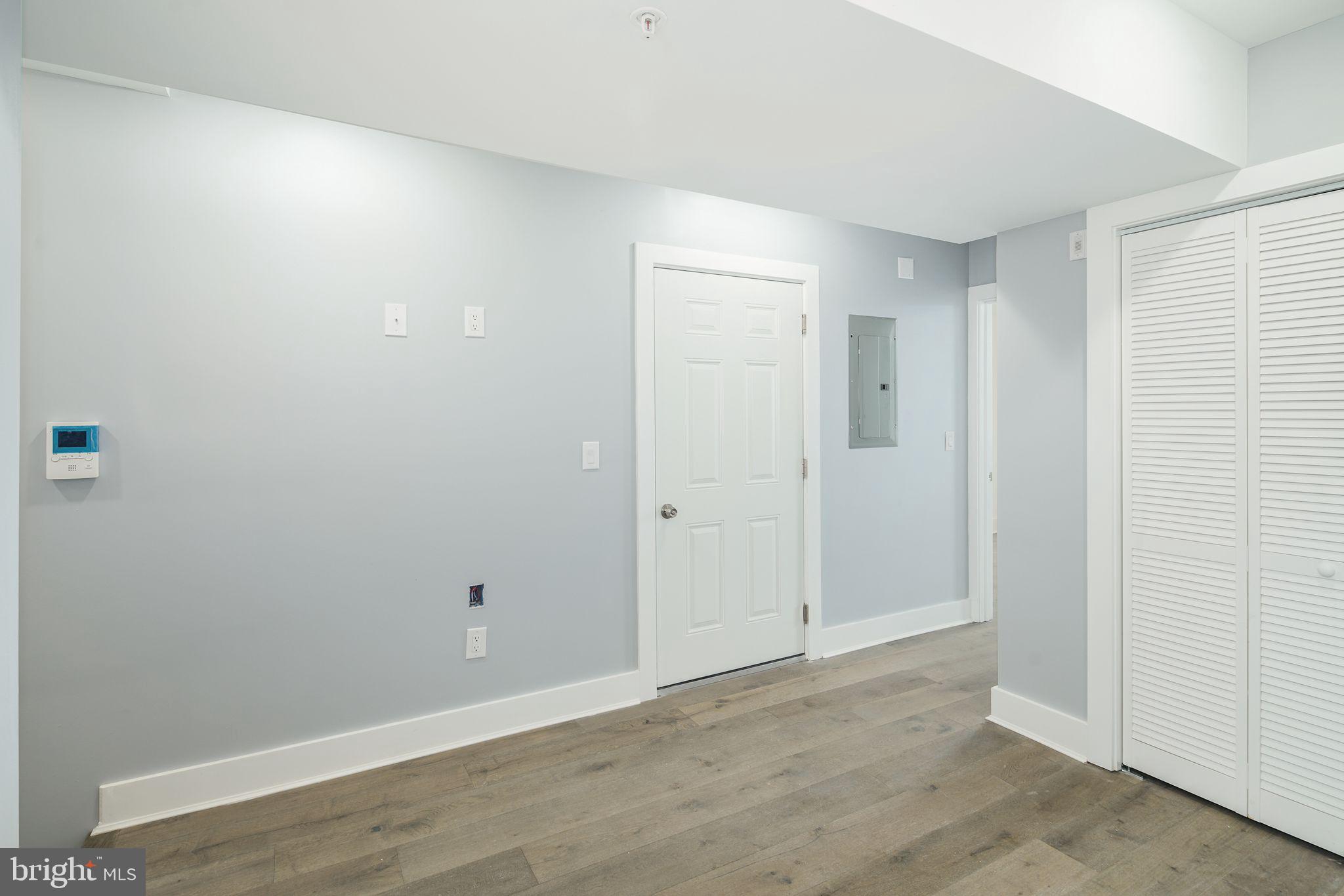 GRADUATE HOSPITAL - Residential Lease