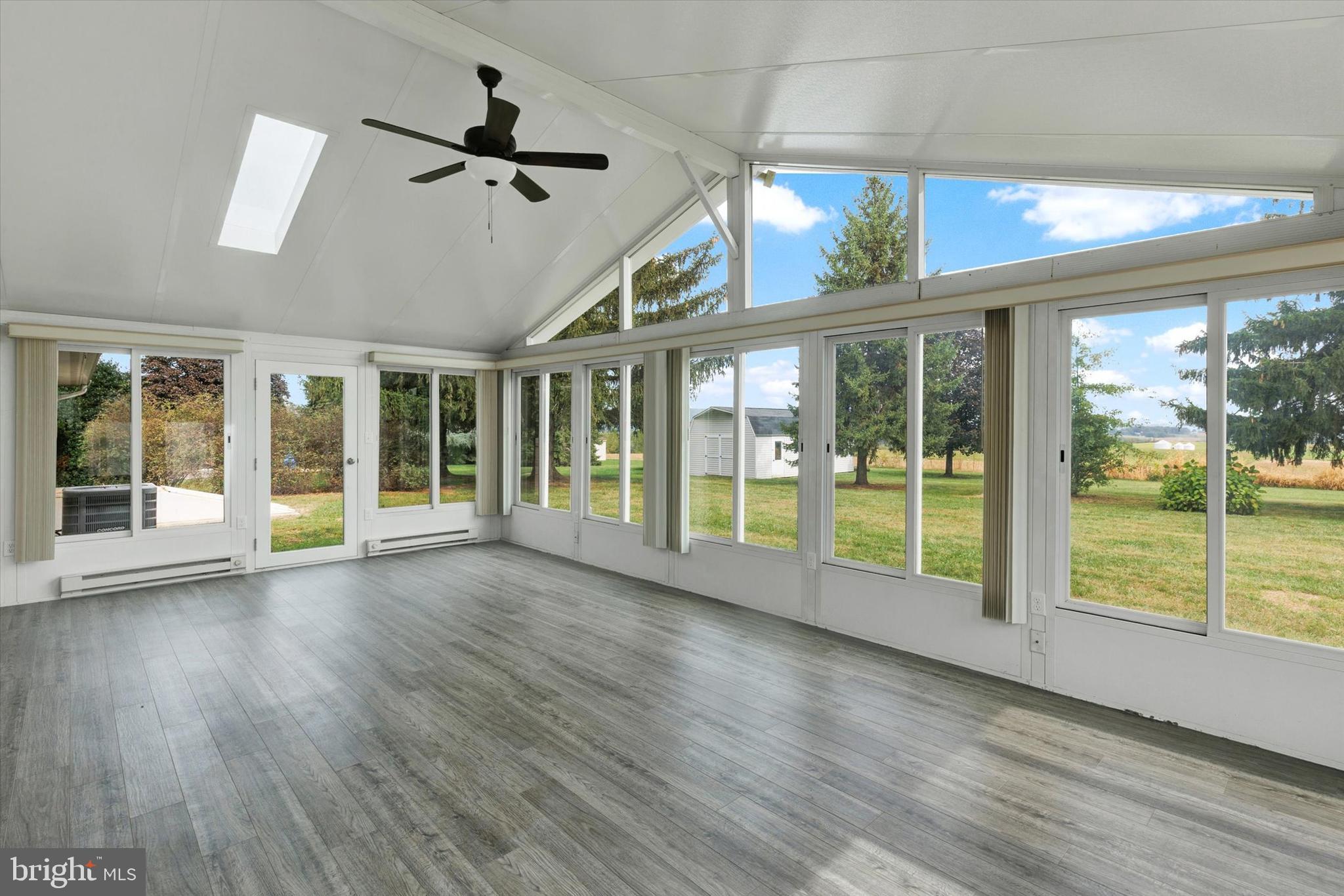 MANHEIM CENTRAL - Residential