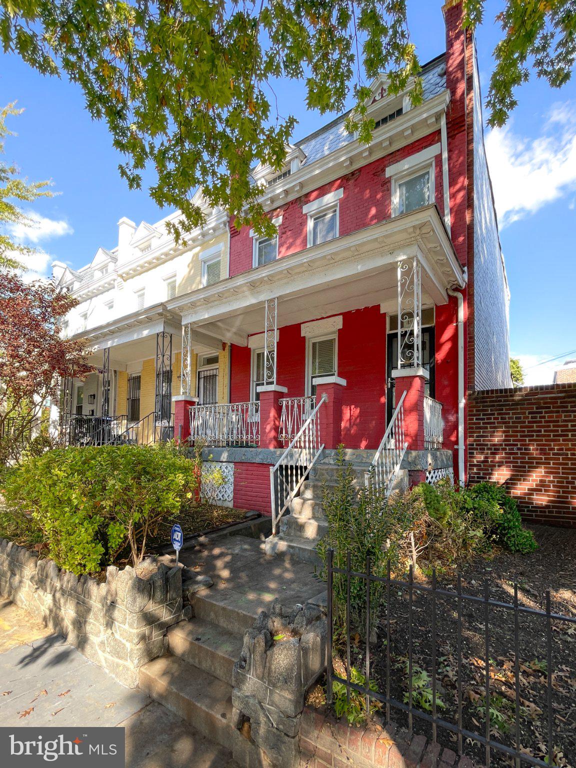 416 I STREET NE
