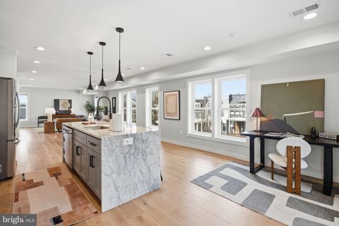 3922 3RD STREET NW 2 WASHINGTON DC 20011