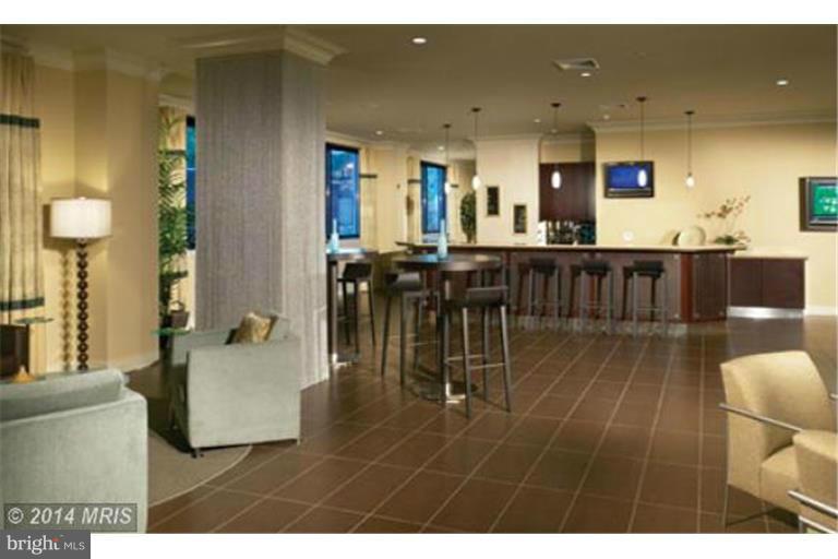 MIDTOWN ALEXANDRIA STATION CONDOMINIUM - Residential