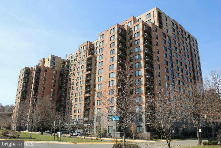 MIDTOWN ALEXANDRIA STATION CONDOMINIUM - Residential