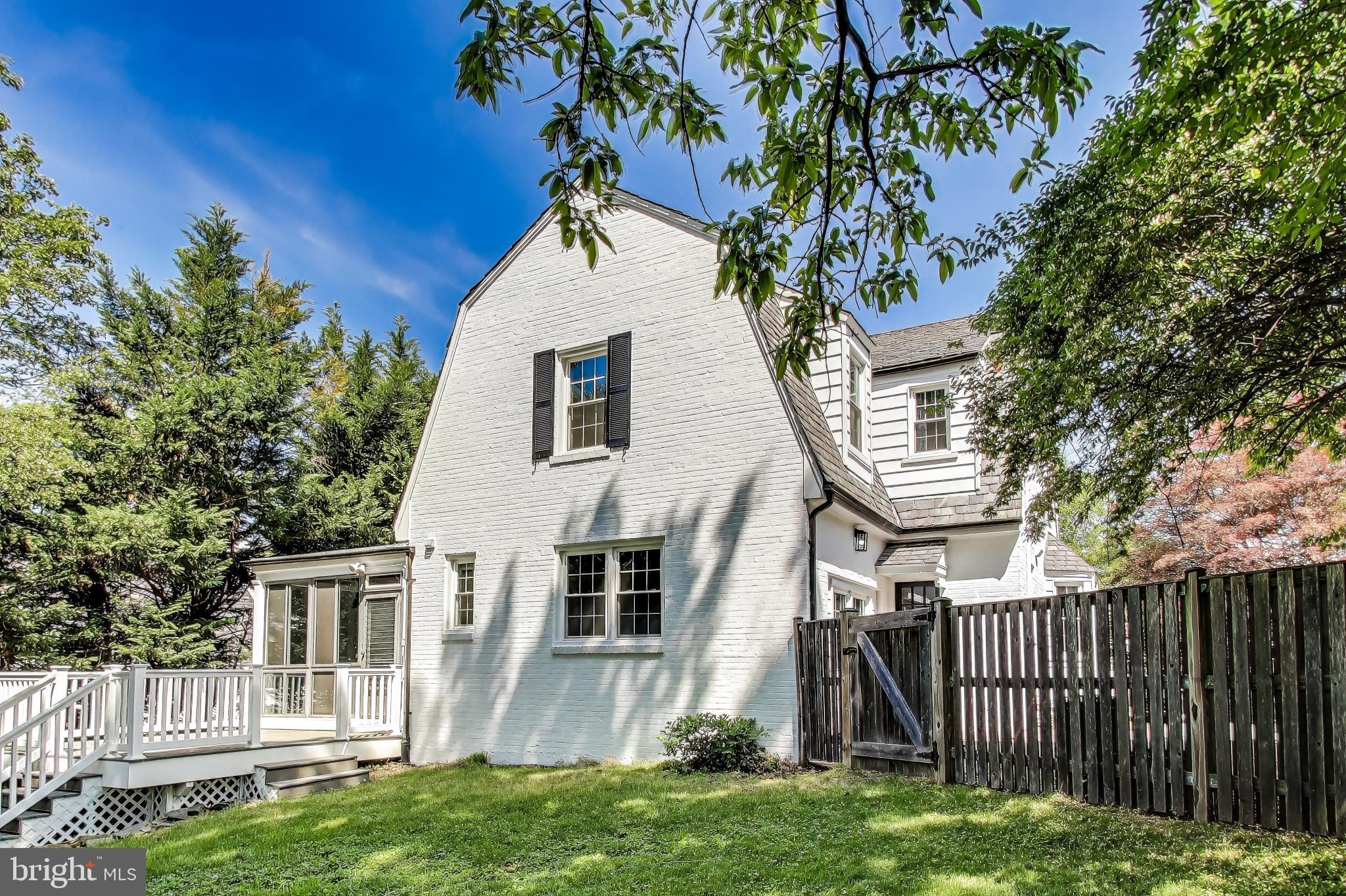 CHEVY CHASE - Residential