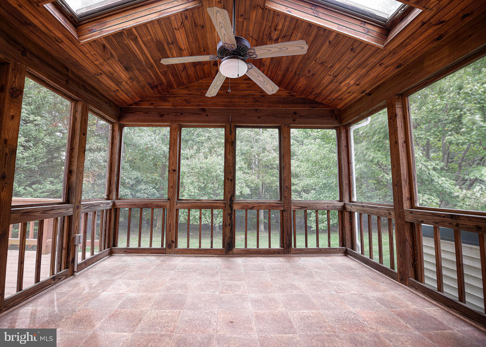 BRENTWOOD PARK - Residential