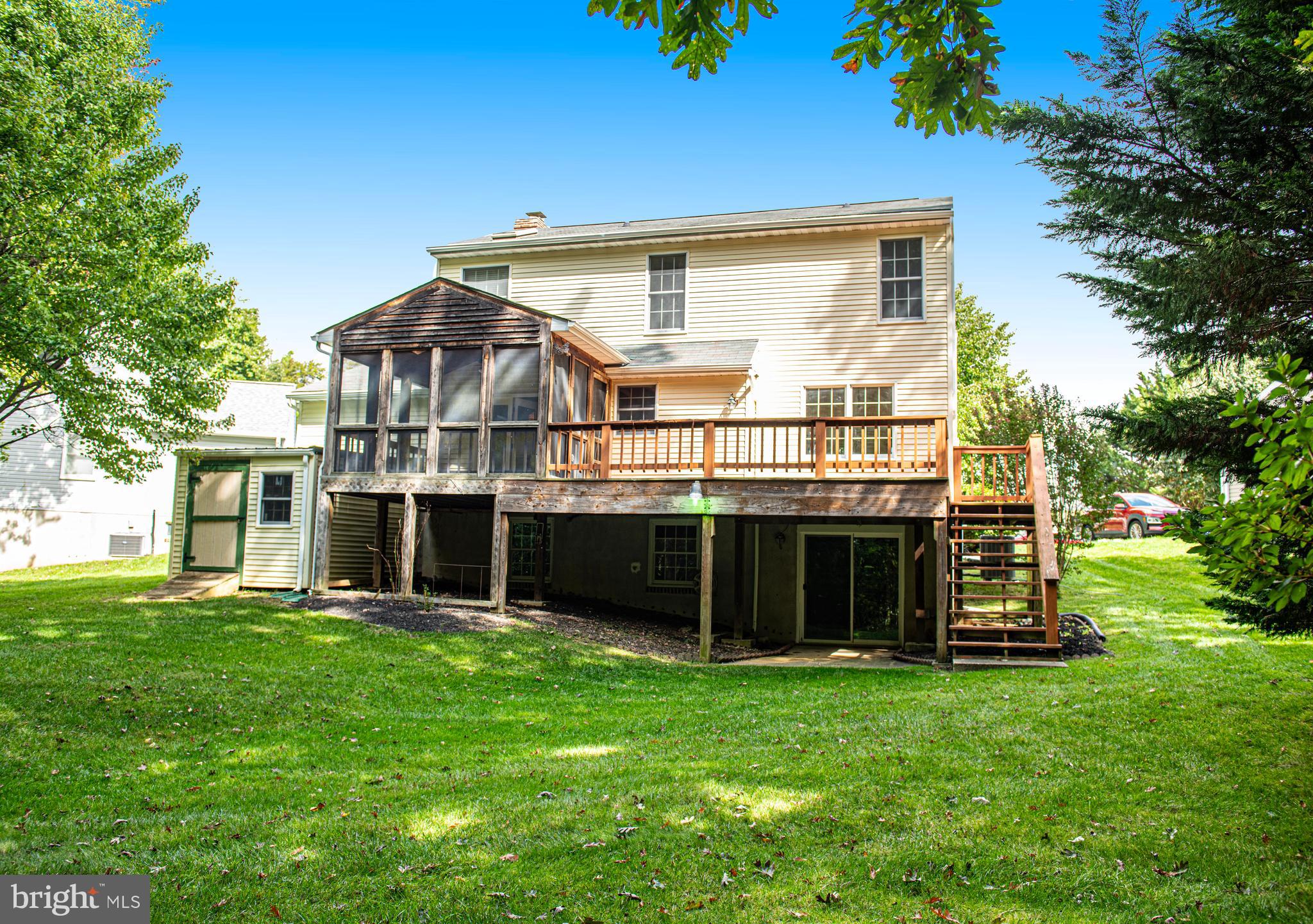 BRENTWOOD PARK - Residential