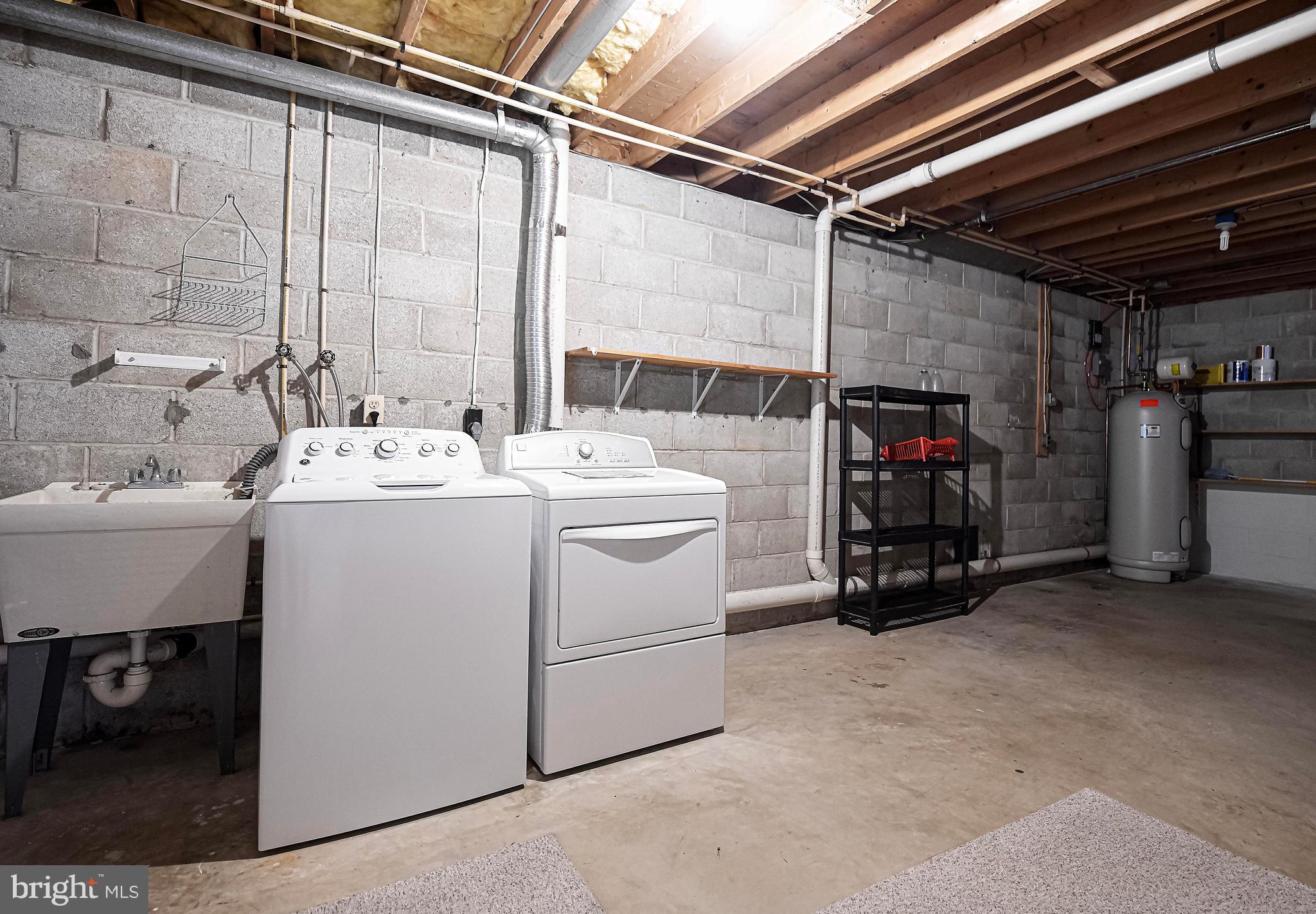 BRENTWOOD PARK - Residential