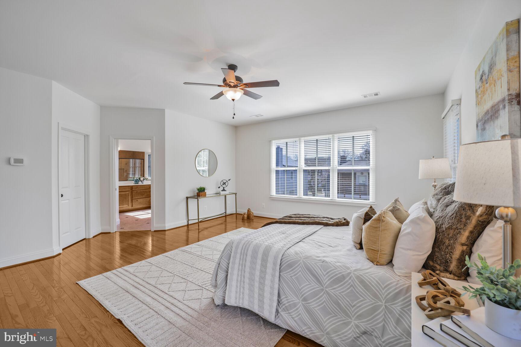 LEE HEIGHTS - Residential