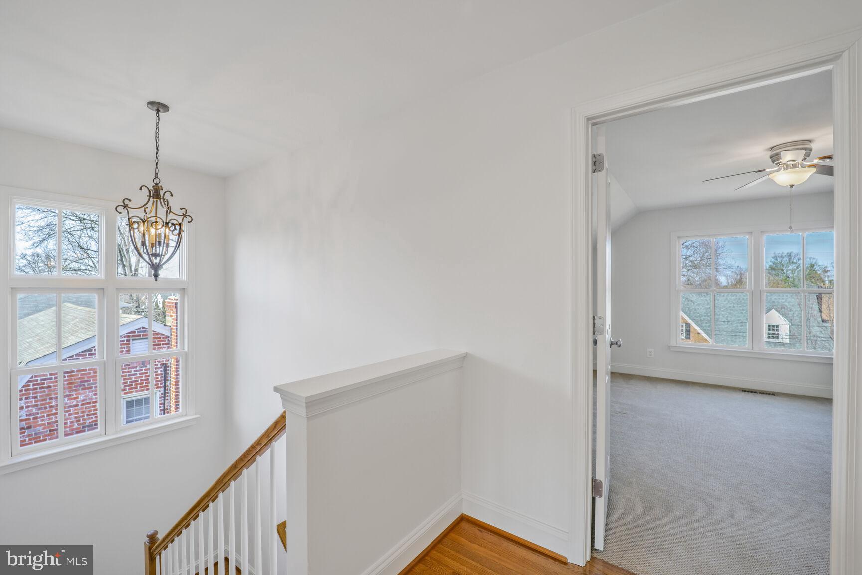 LEE HEIGHTS - Residential