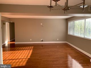 PRESIDENTIAL TOWERS - Residential Lease