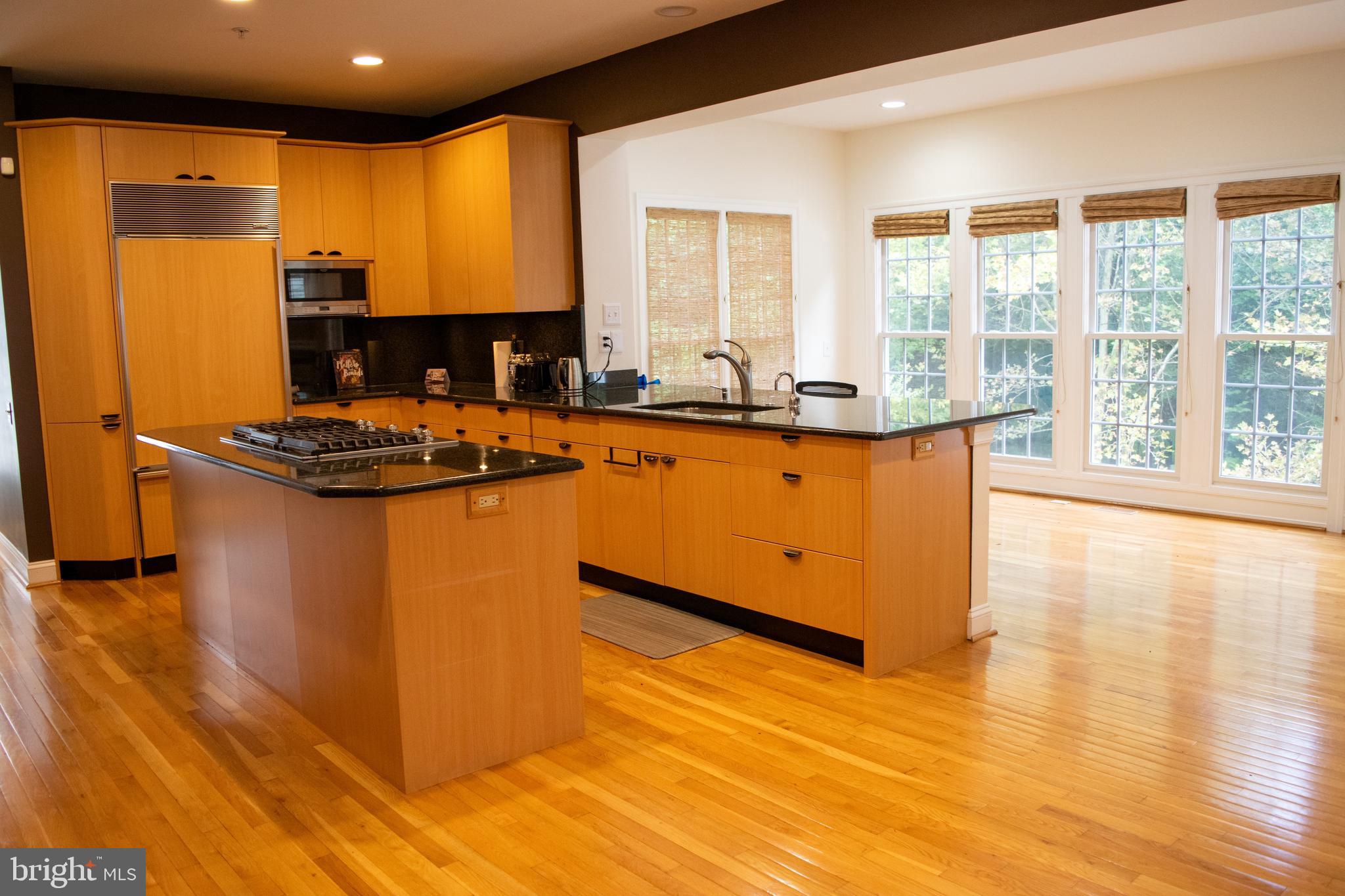 FALLSGROVE - Residential Lease