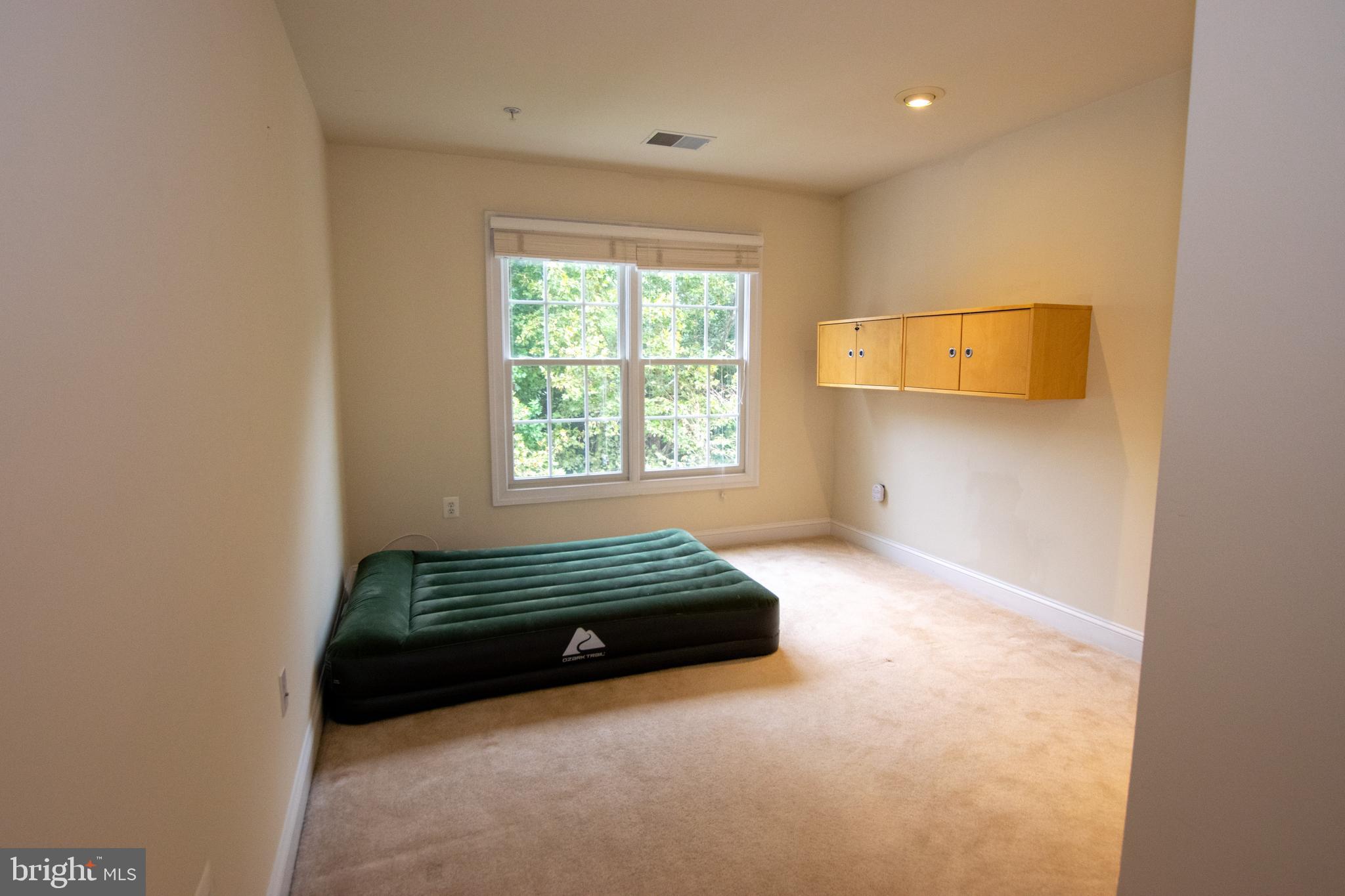 FALLSGROVE - Residential Lease