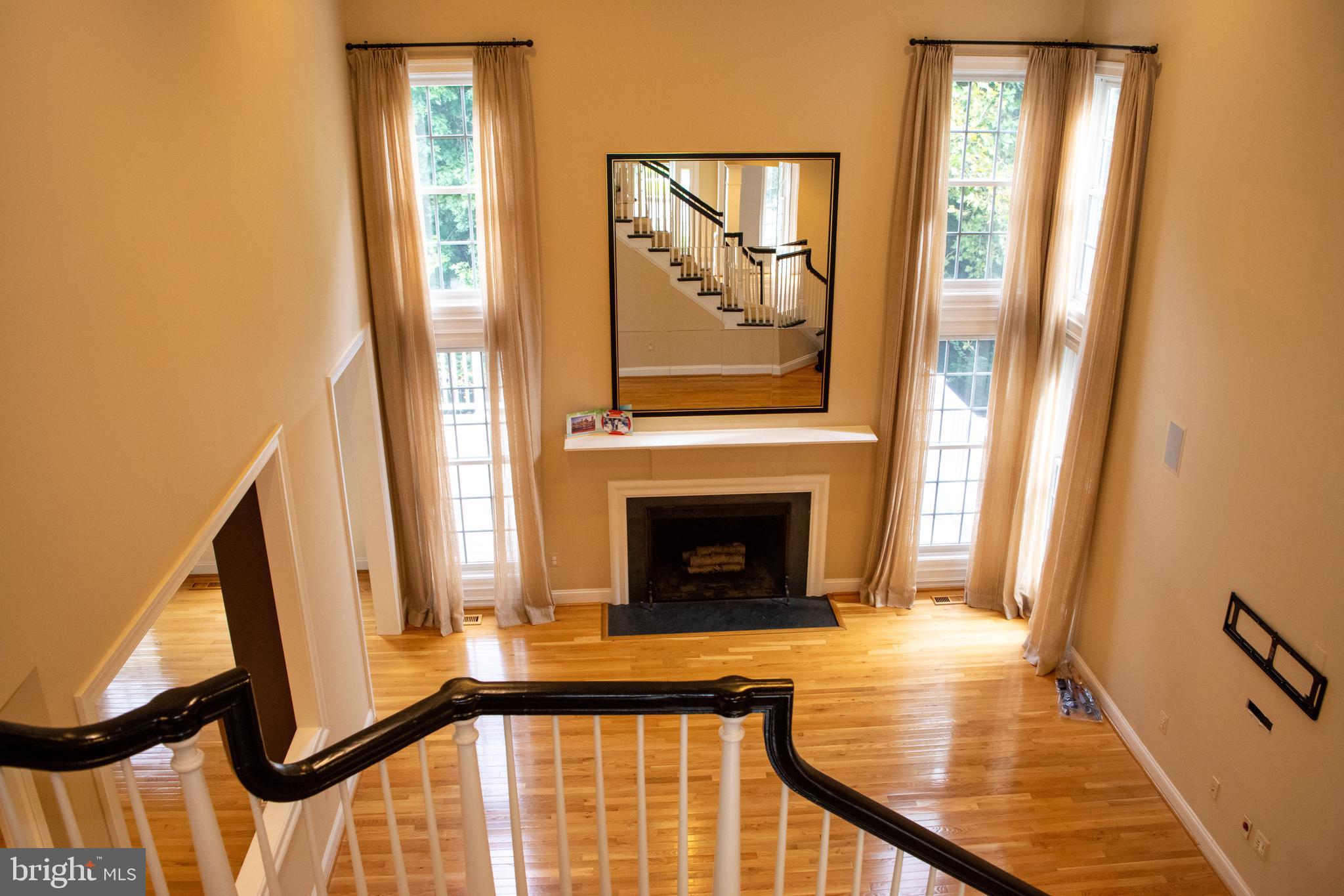 FALLSGROVE - Residential Lease