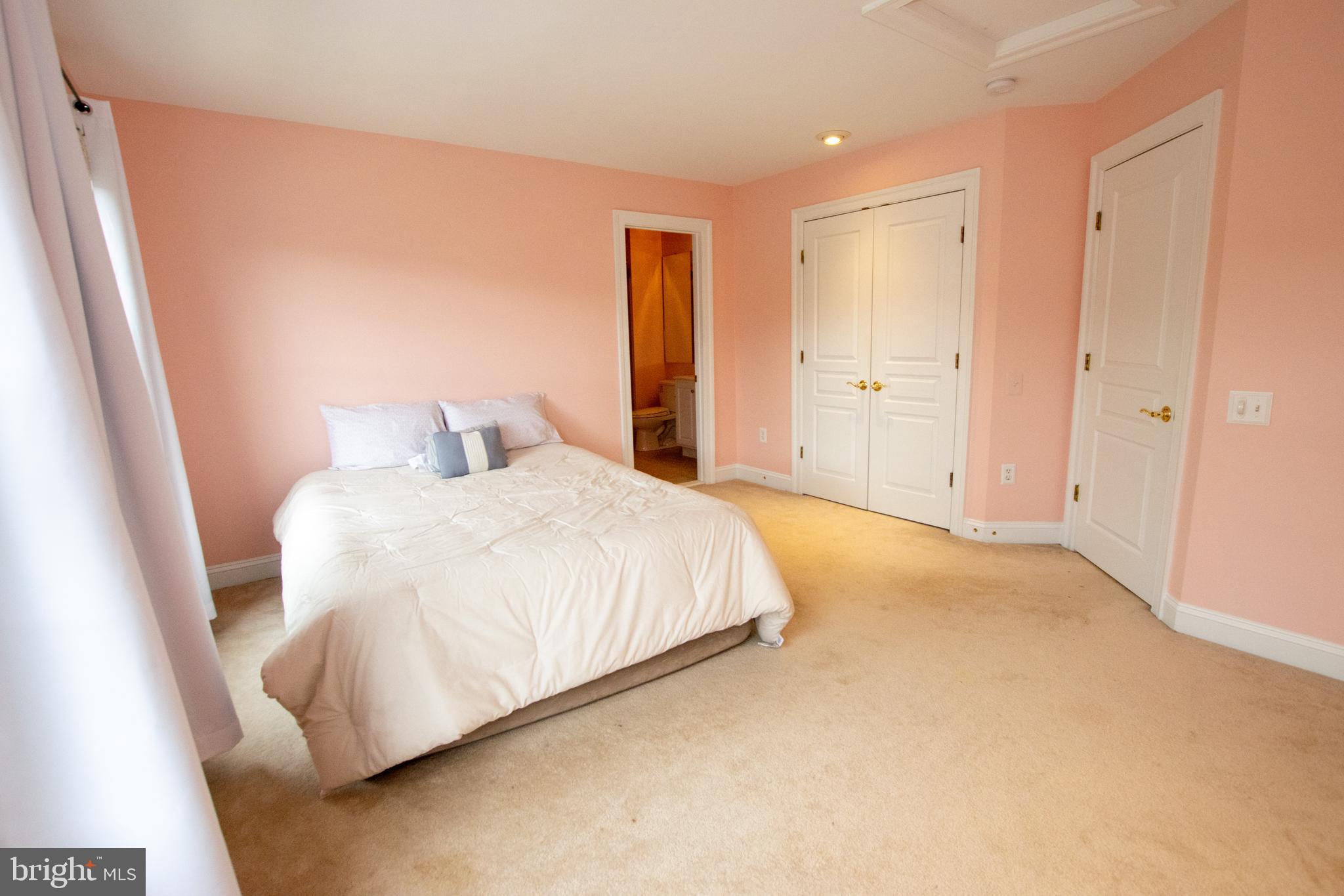 FALLSGROVE - Residential Lease